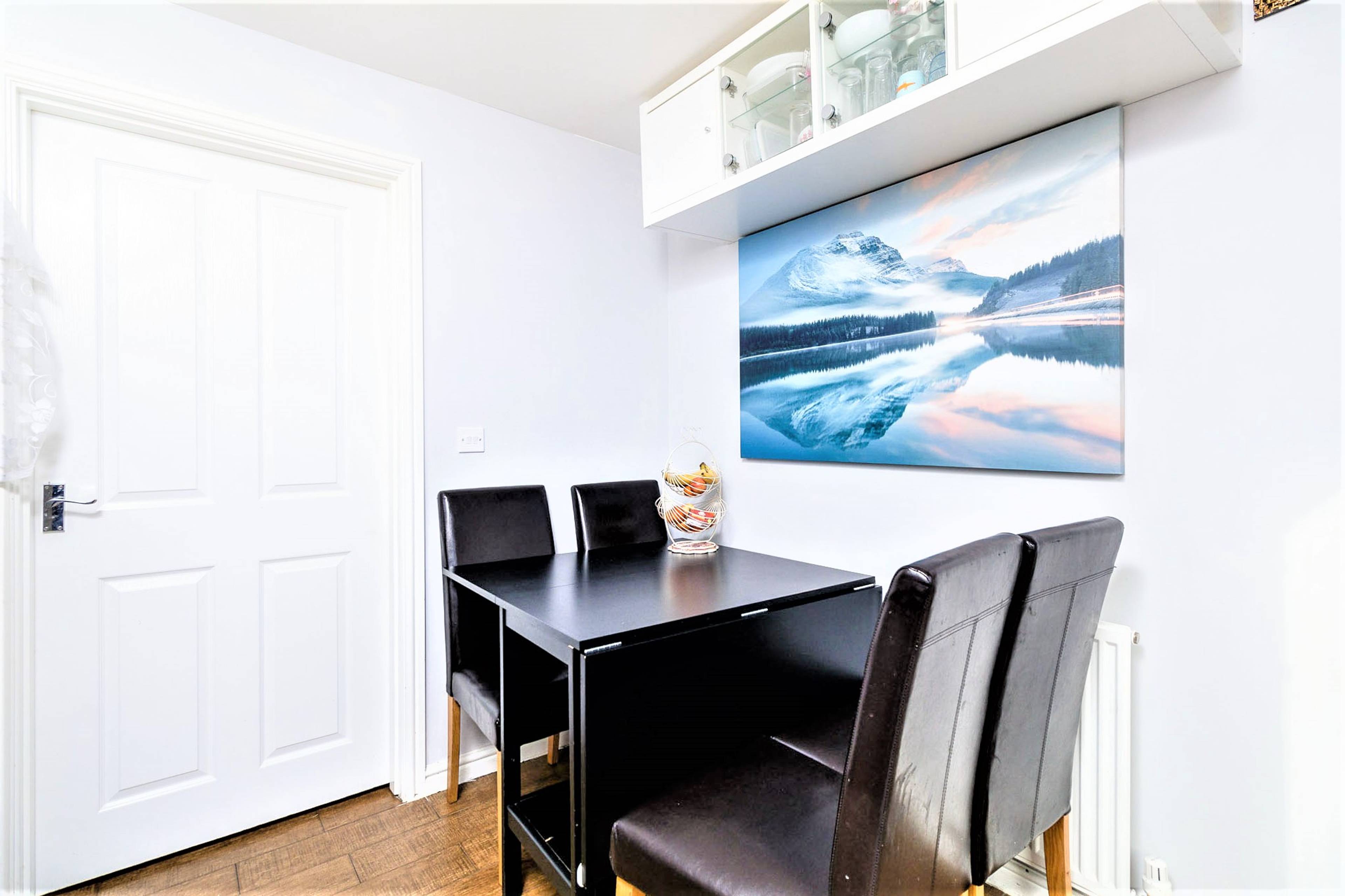 Kitchen/Dining Room