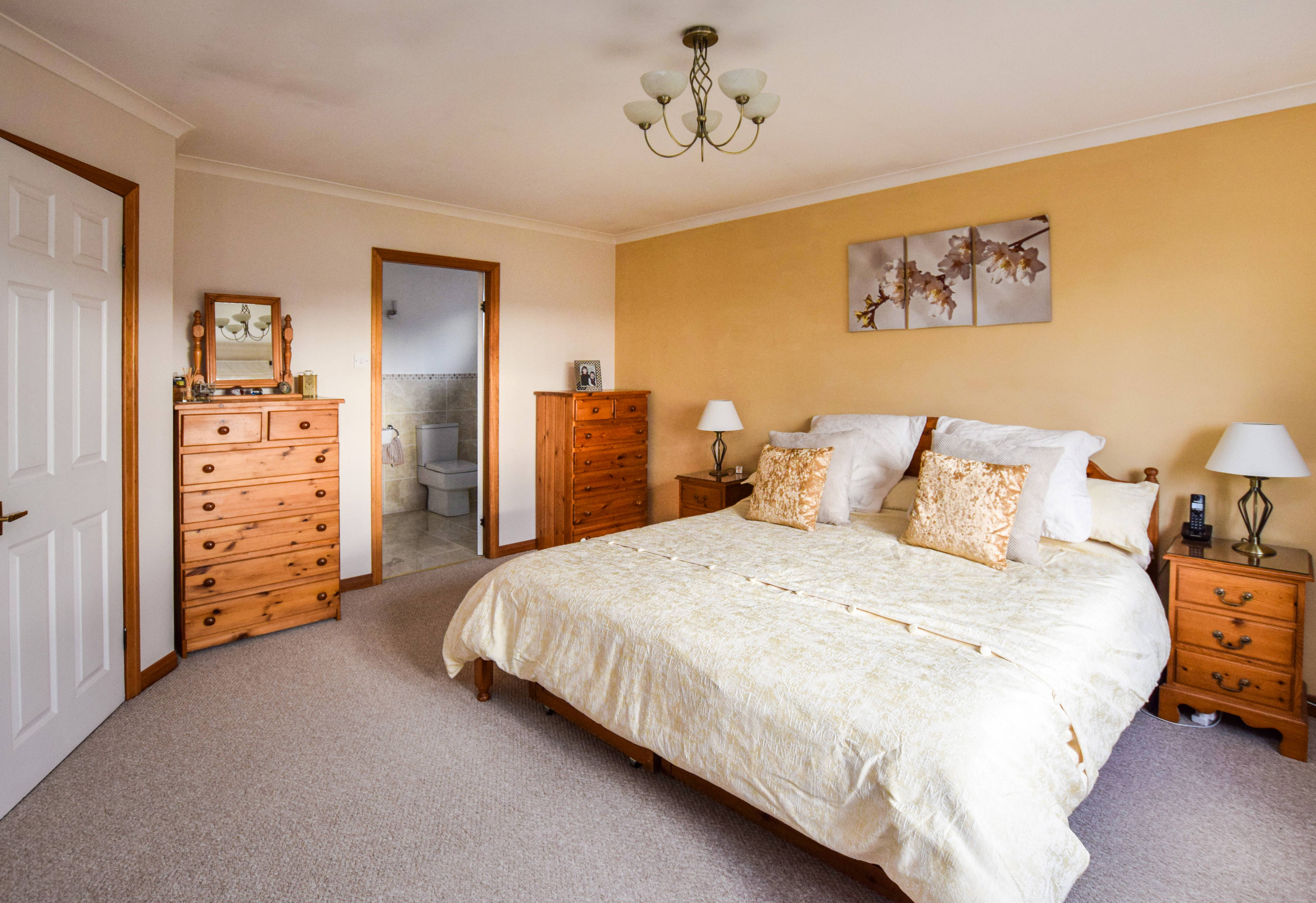 Master En-suite