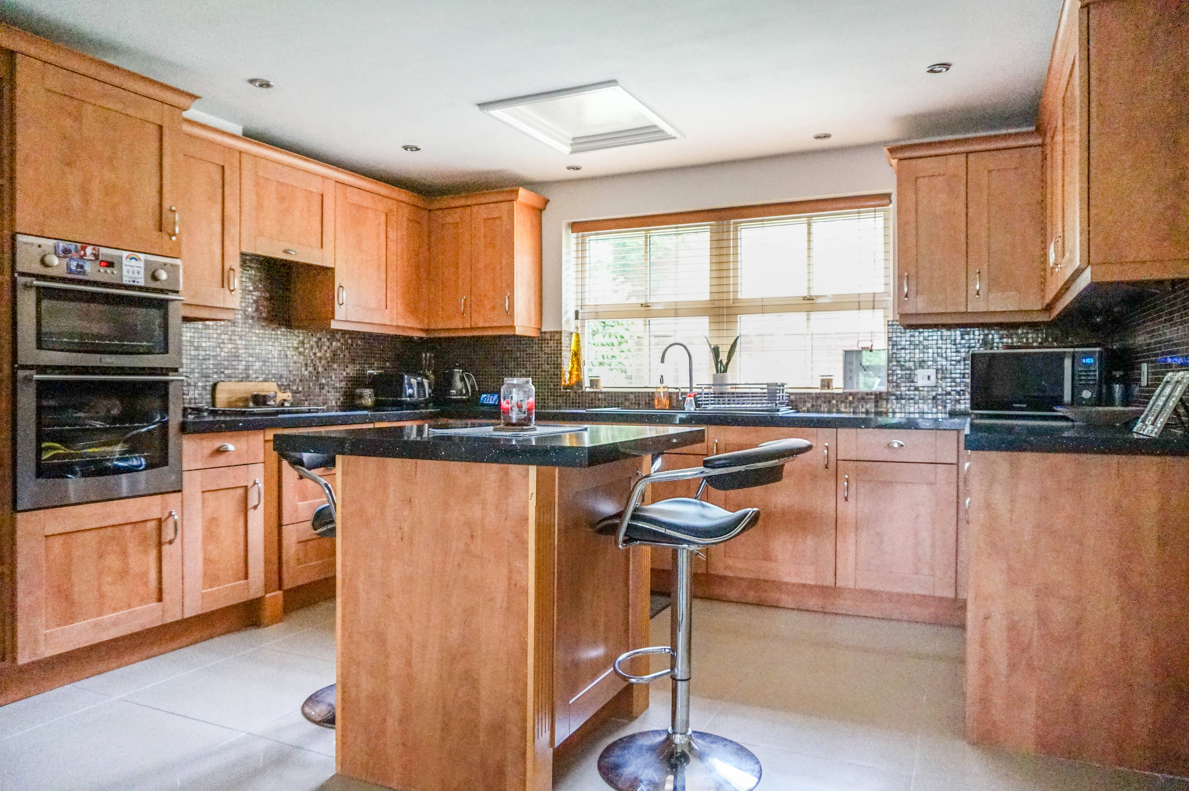 Kitchen/breakfast