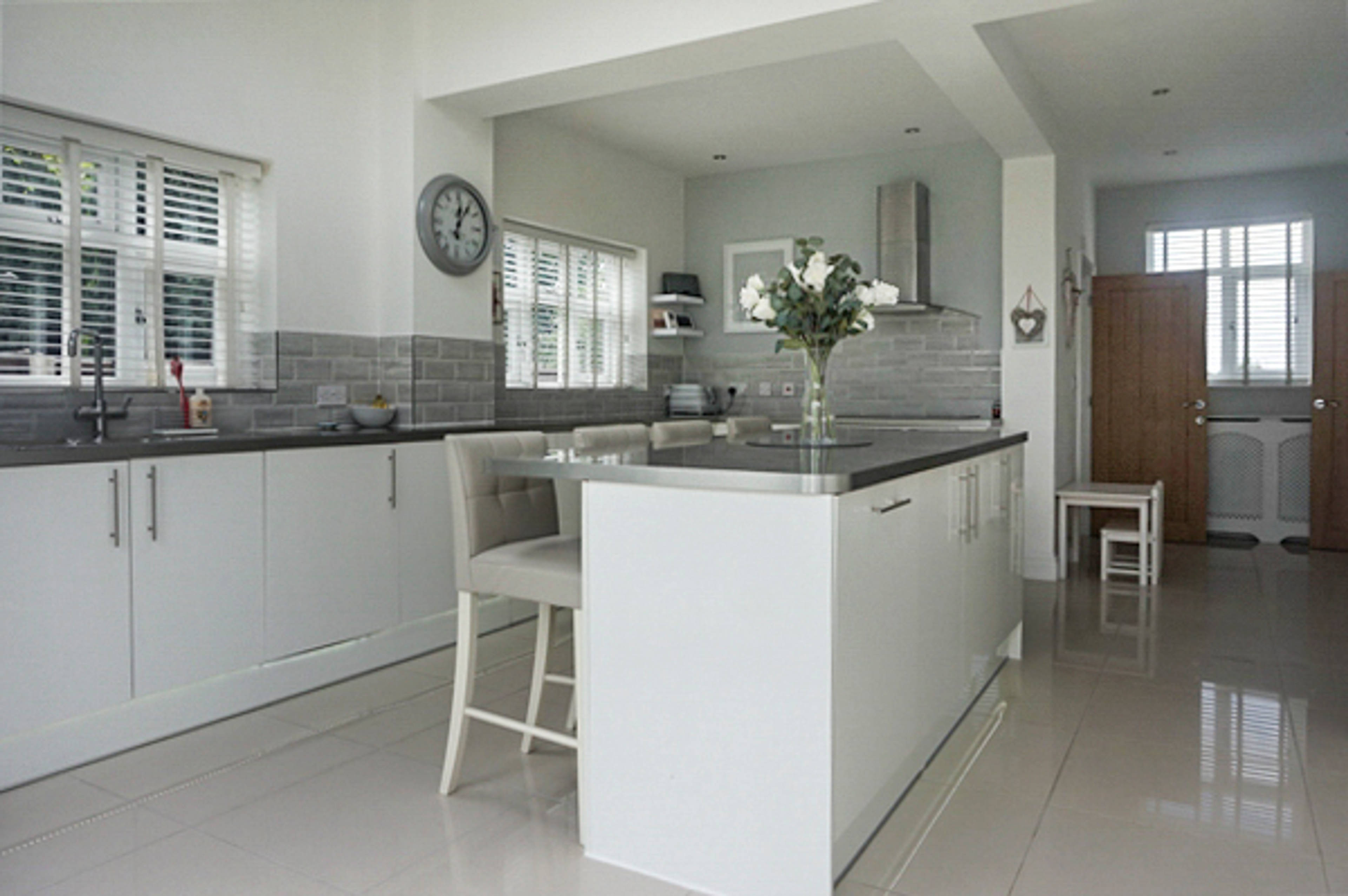 Kitchen/Breakfast