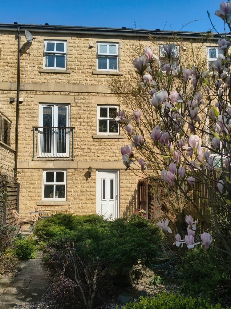 3 bedroom terraced house
