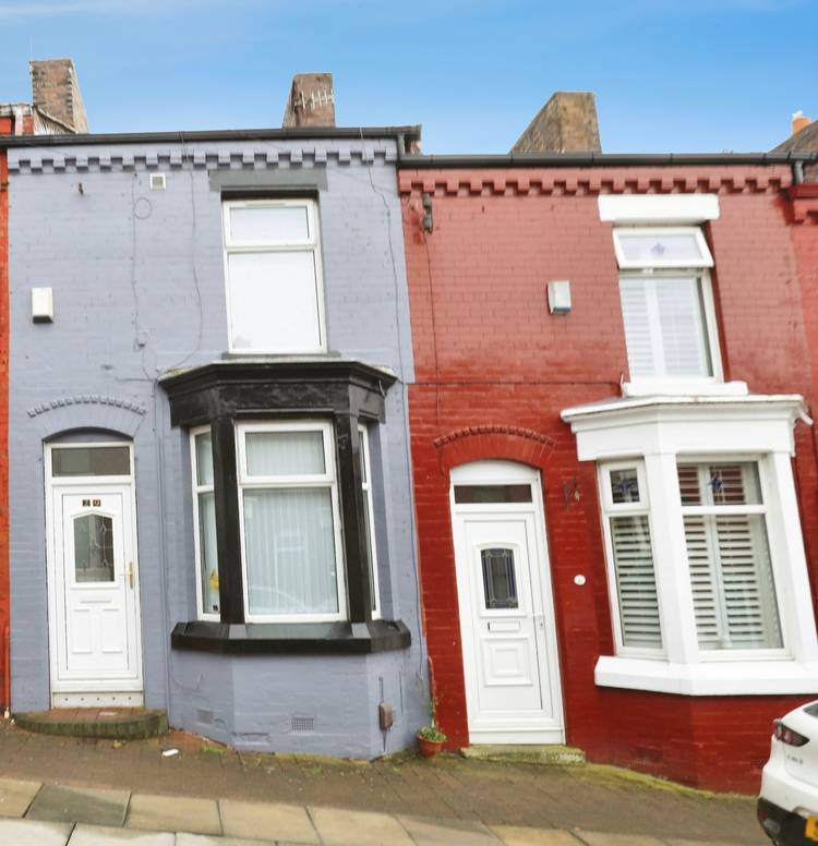 2 bedroom terraced house