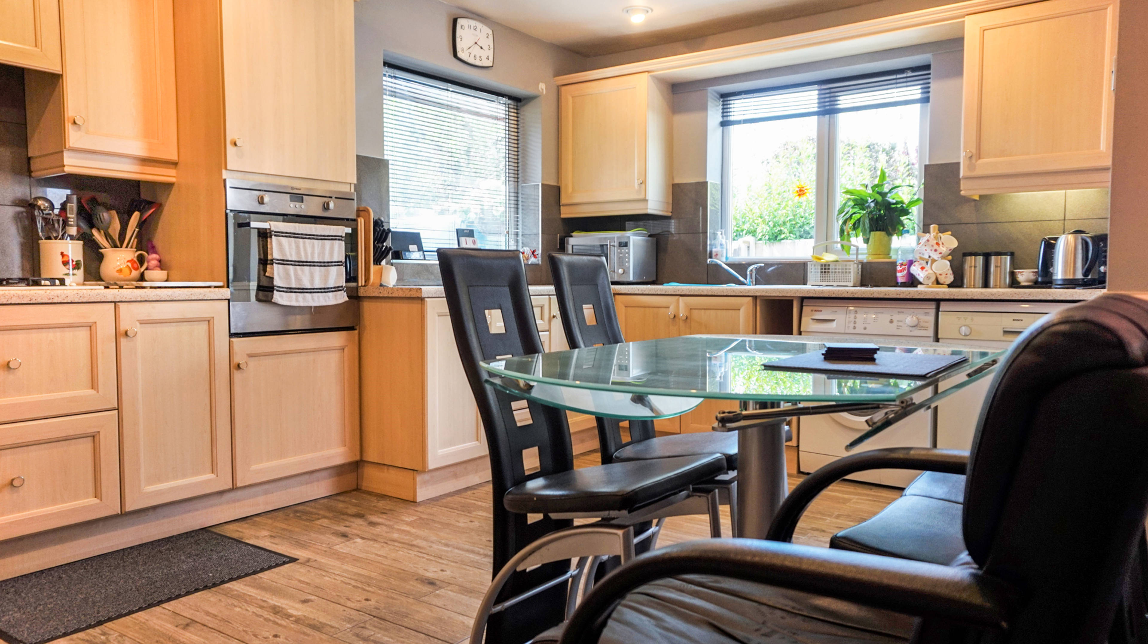 Kitchen/Breakfast