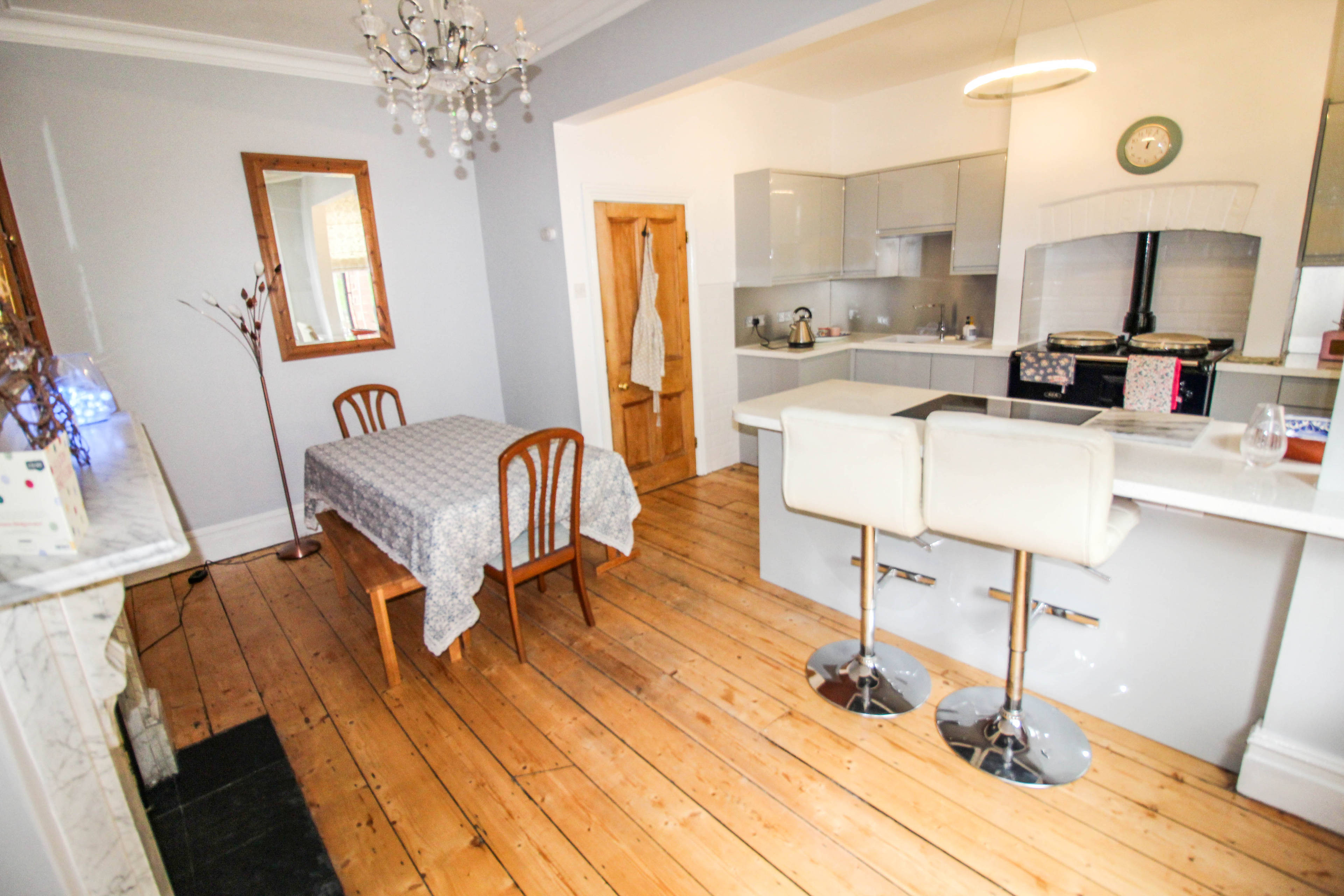 Kitchen/Dining Room