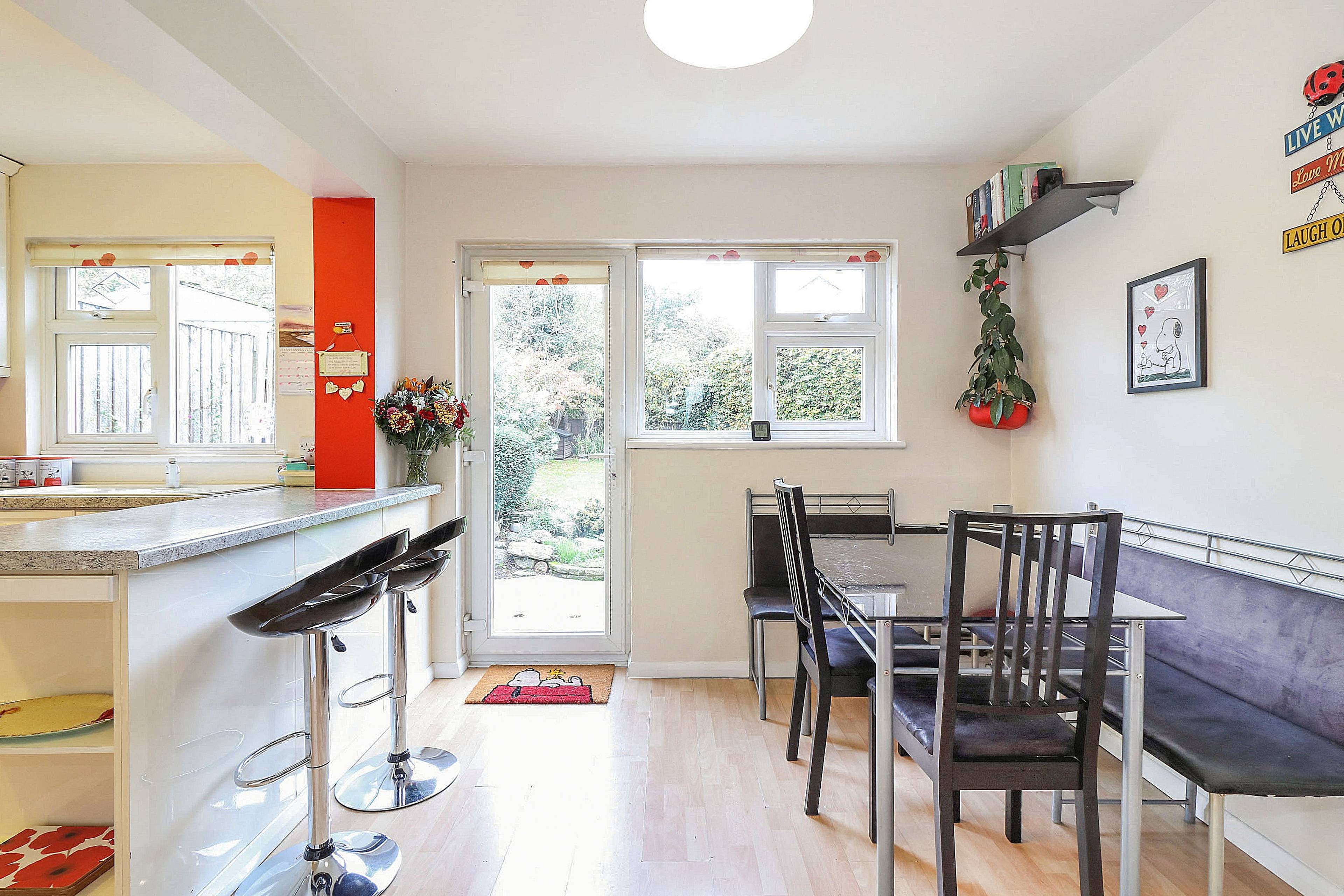 Kitchen/Breakfast