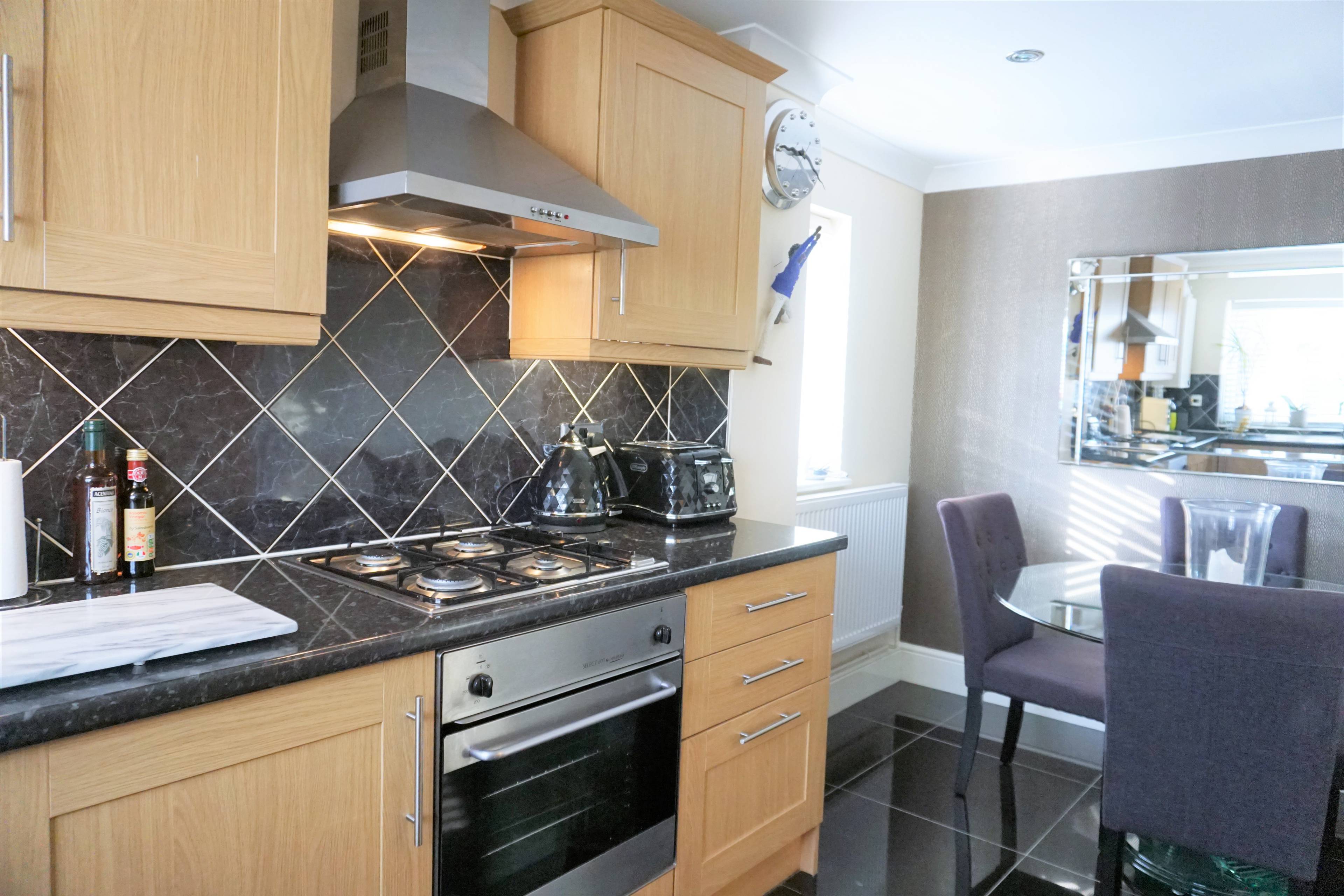 Kitchen/Breakfast