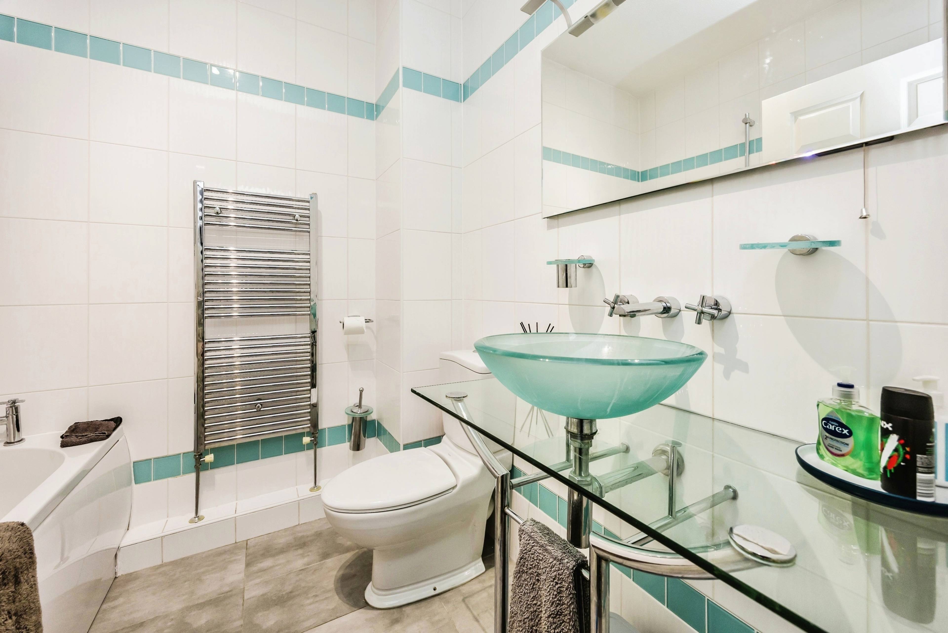 En-suite One