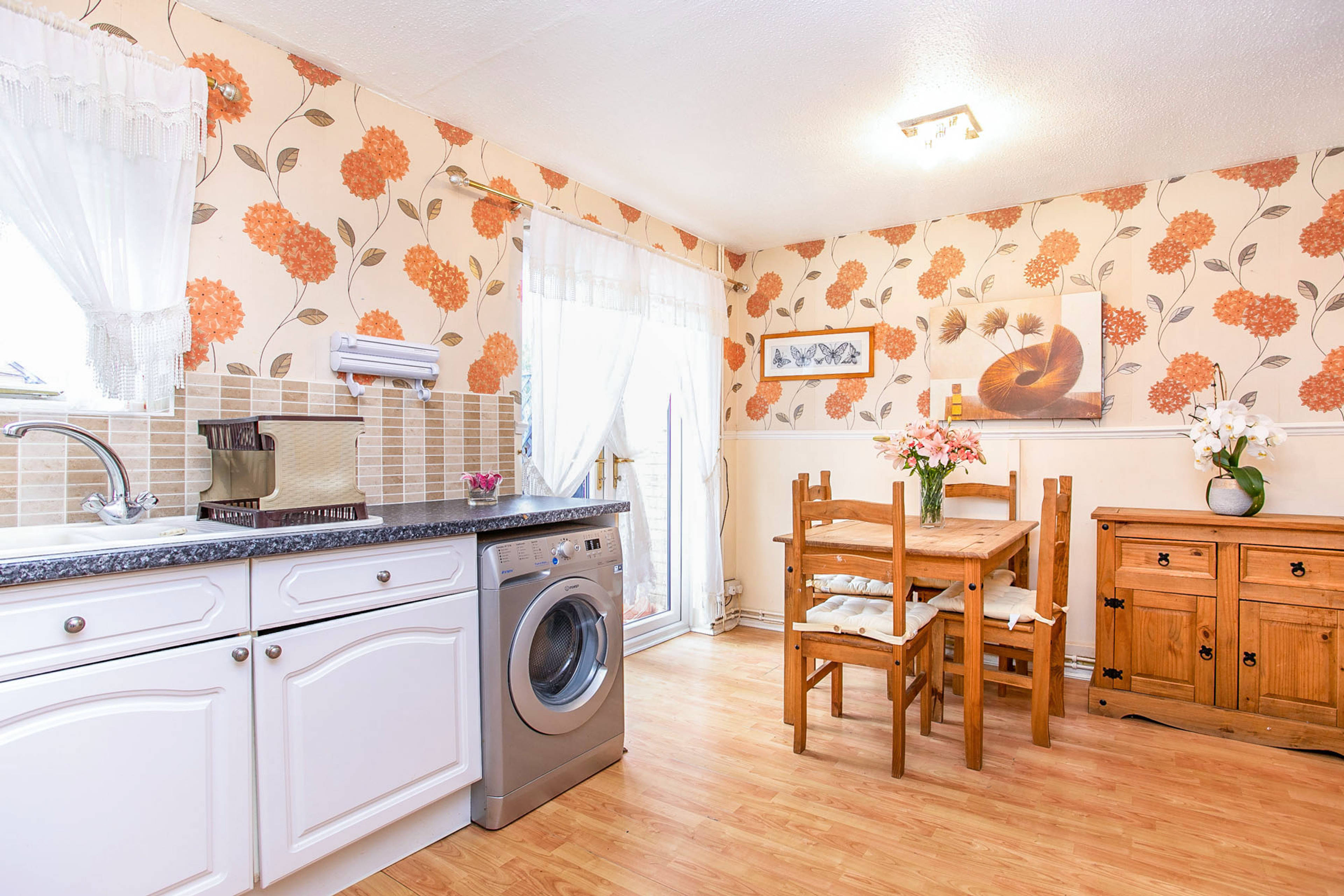 Kitchen/Breakfast