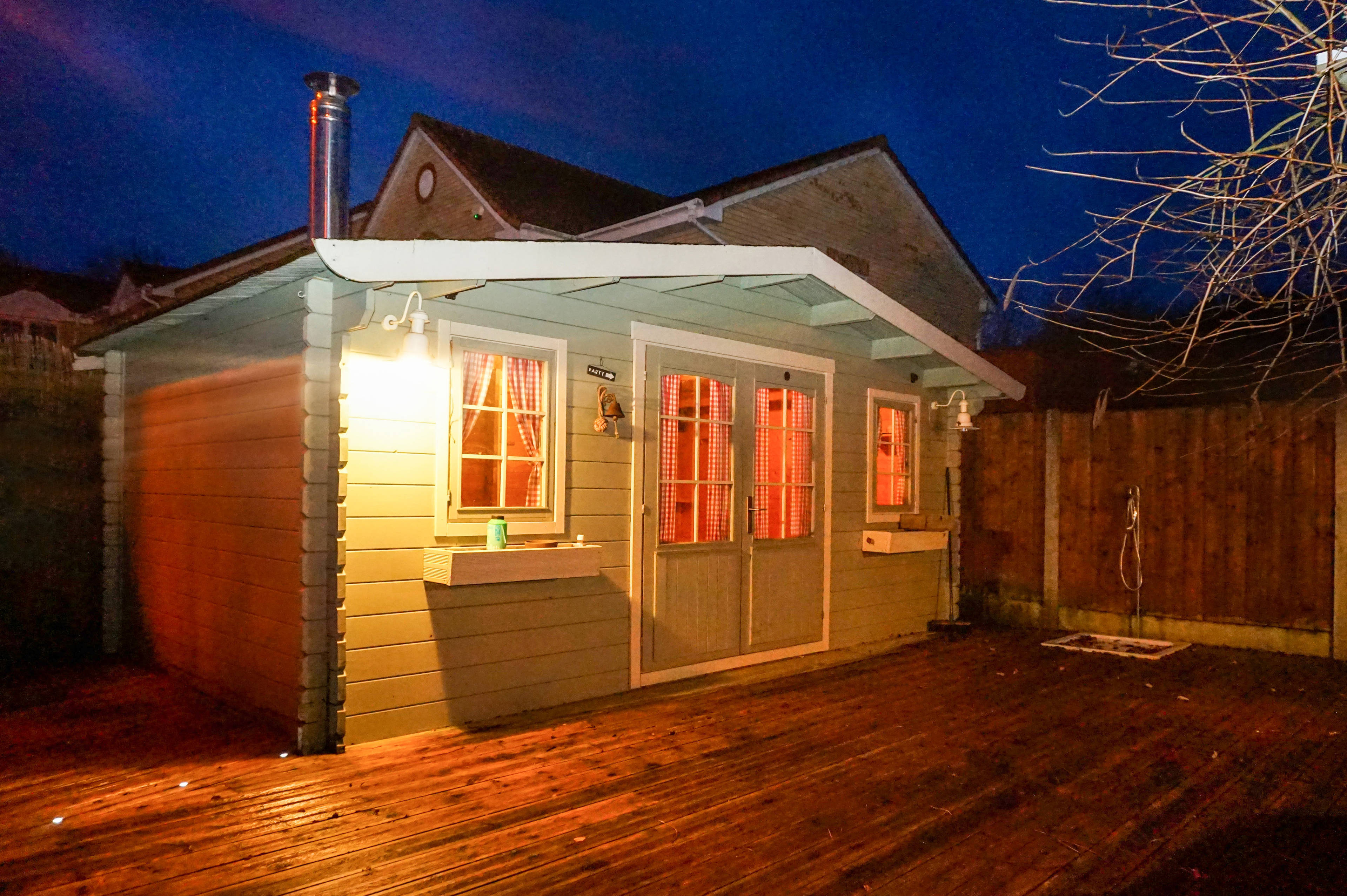 Log Cabin