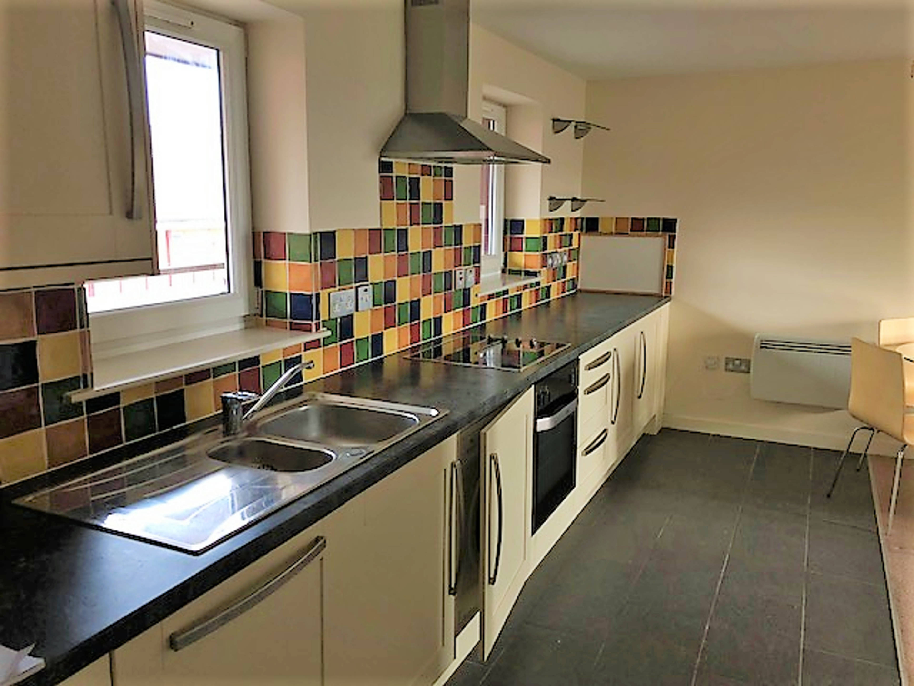 Lounge / Kitchen