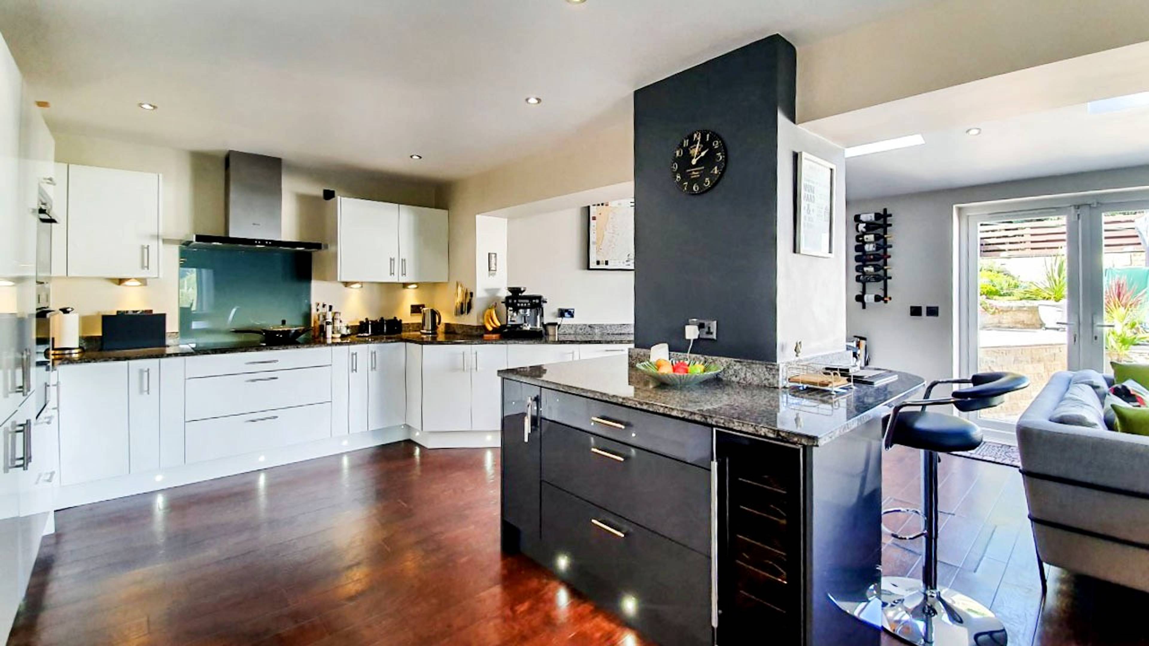Kitchen/Family Room