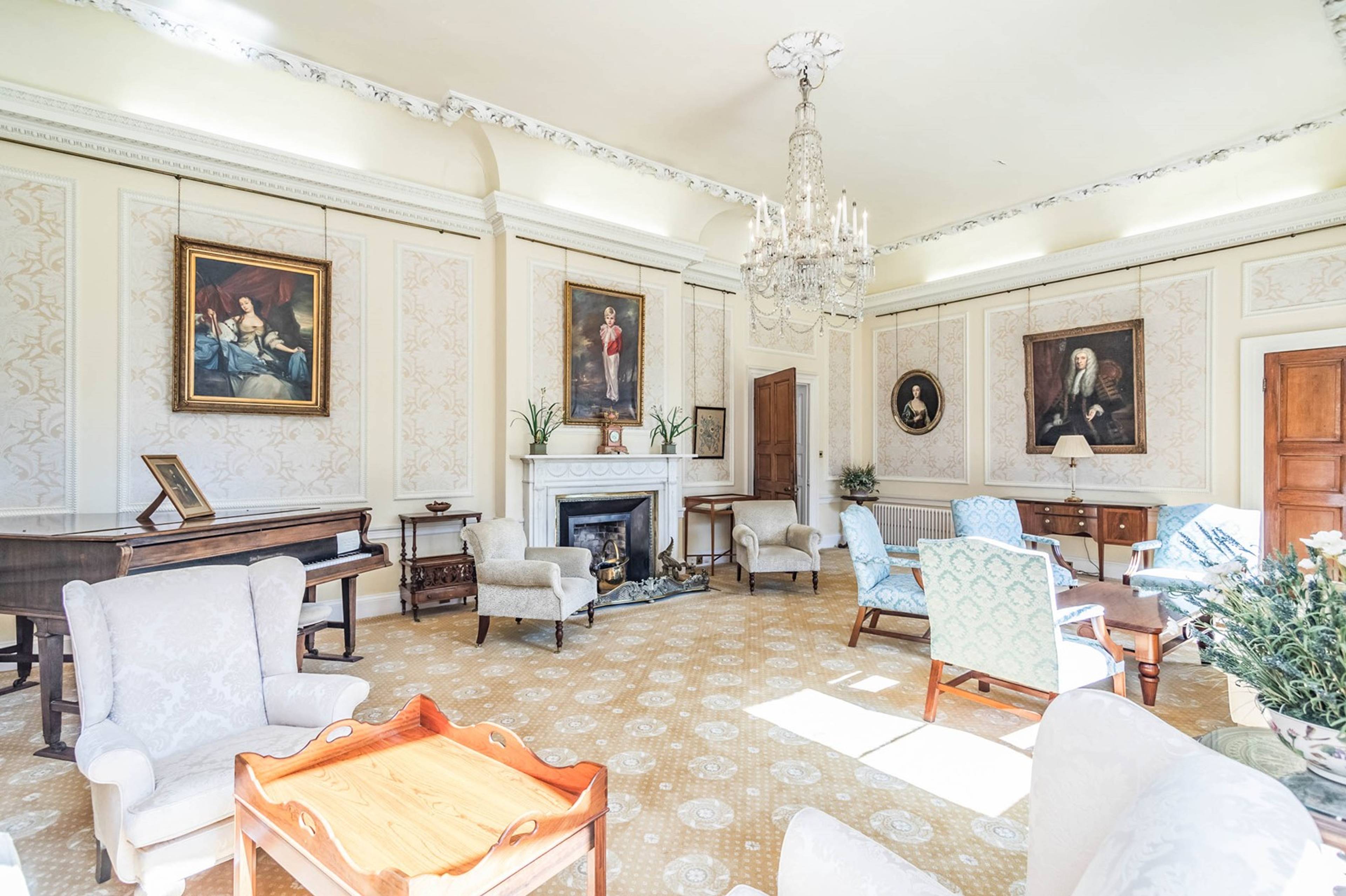 Communal Lounge