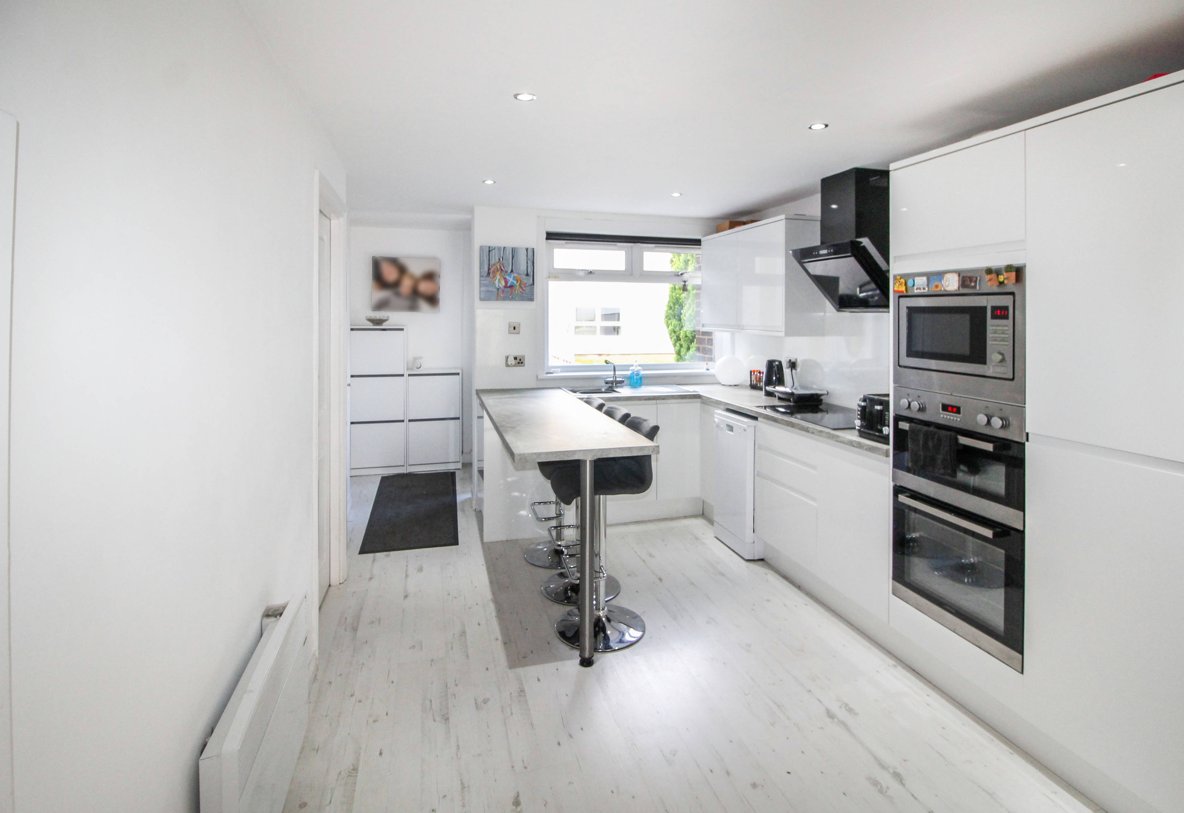 Kitchen/Breakfast