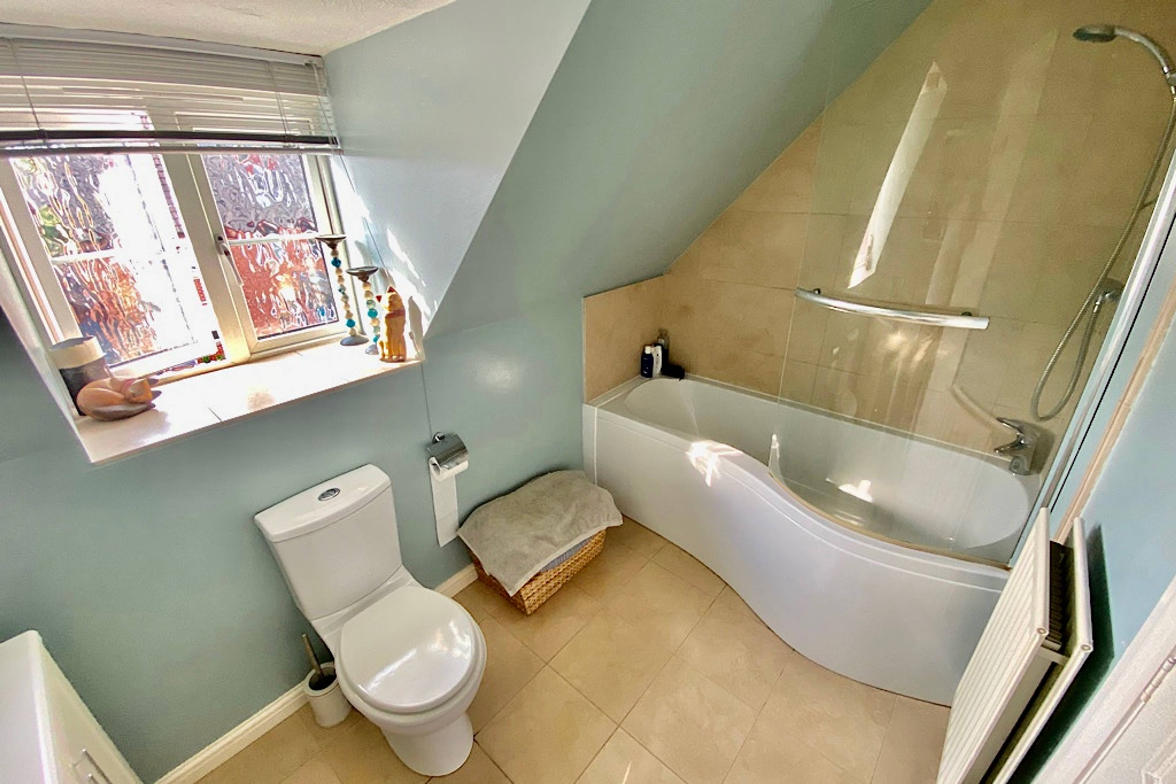 Master En-suite