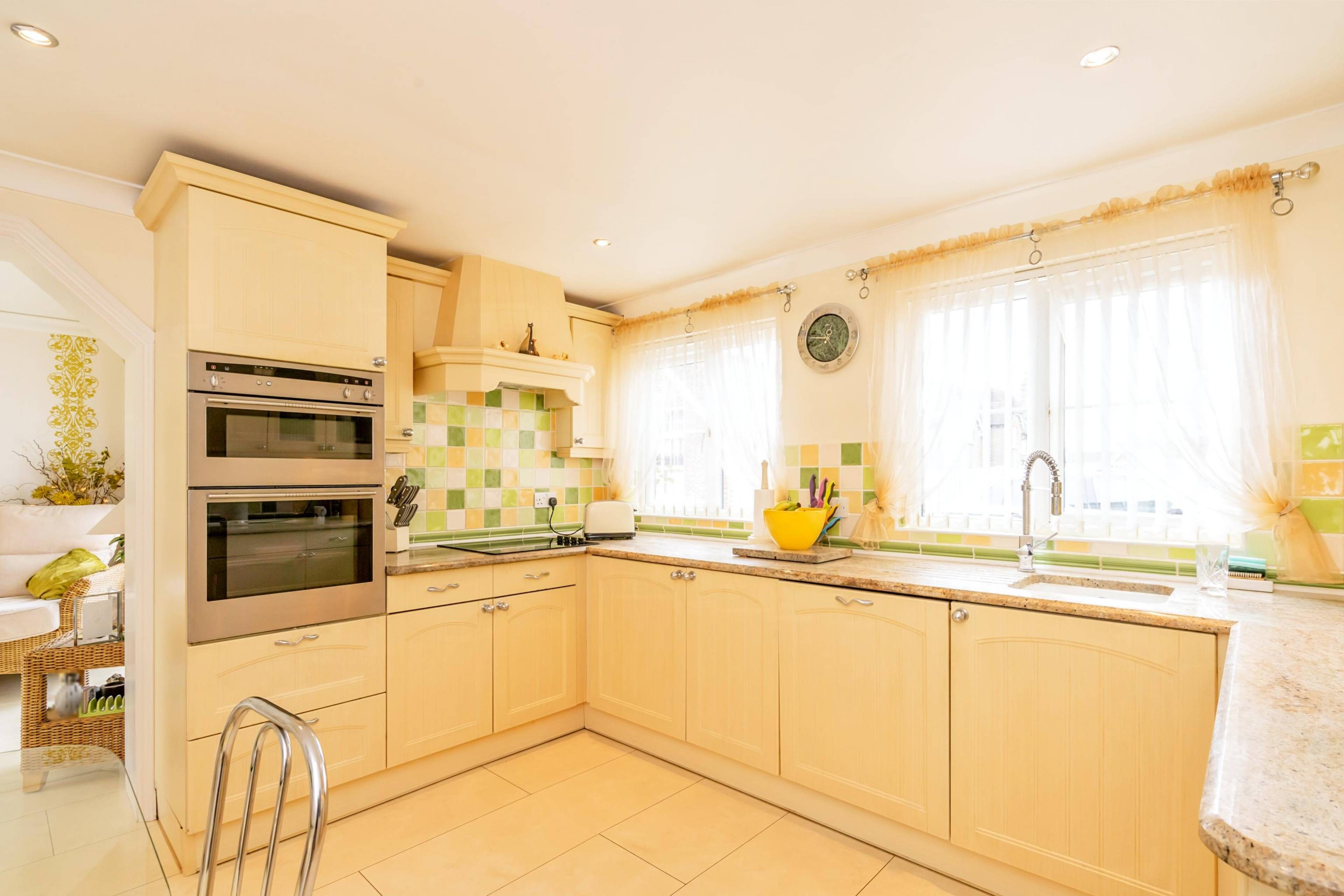 Kitchen/Breakfast