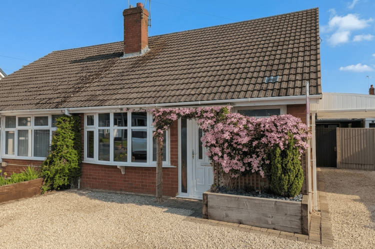 2 bedroom semi-detached bungalow