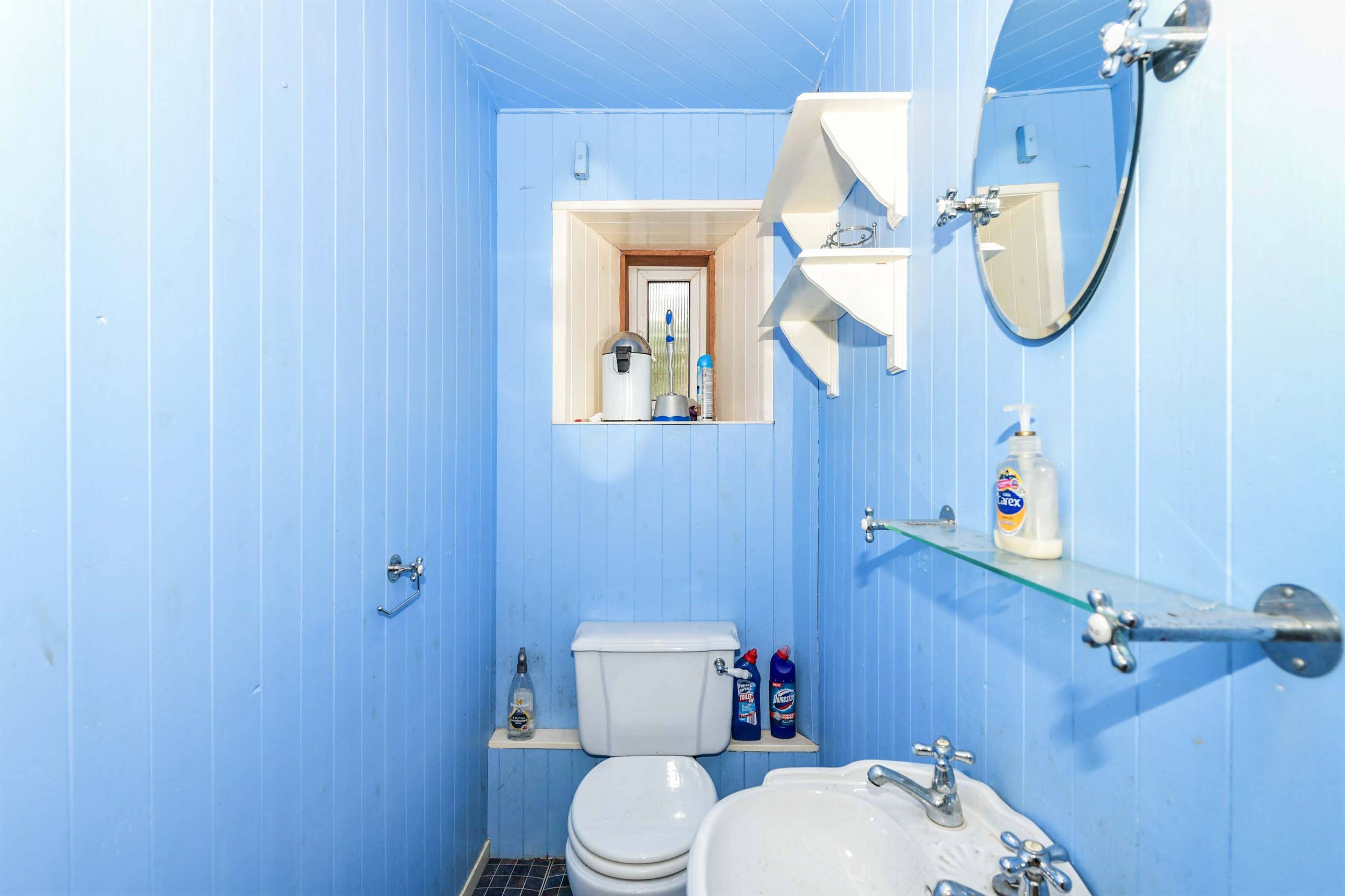 Cloak Room