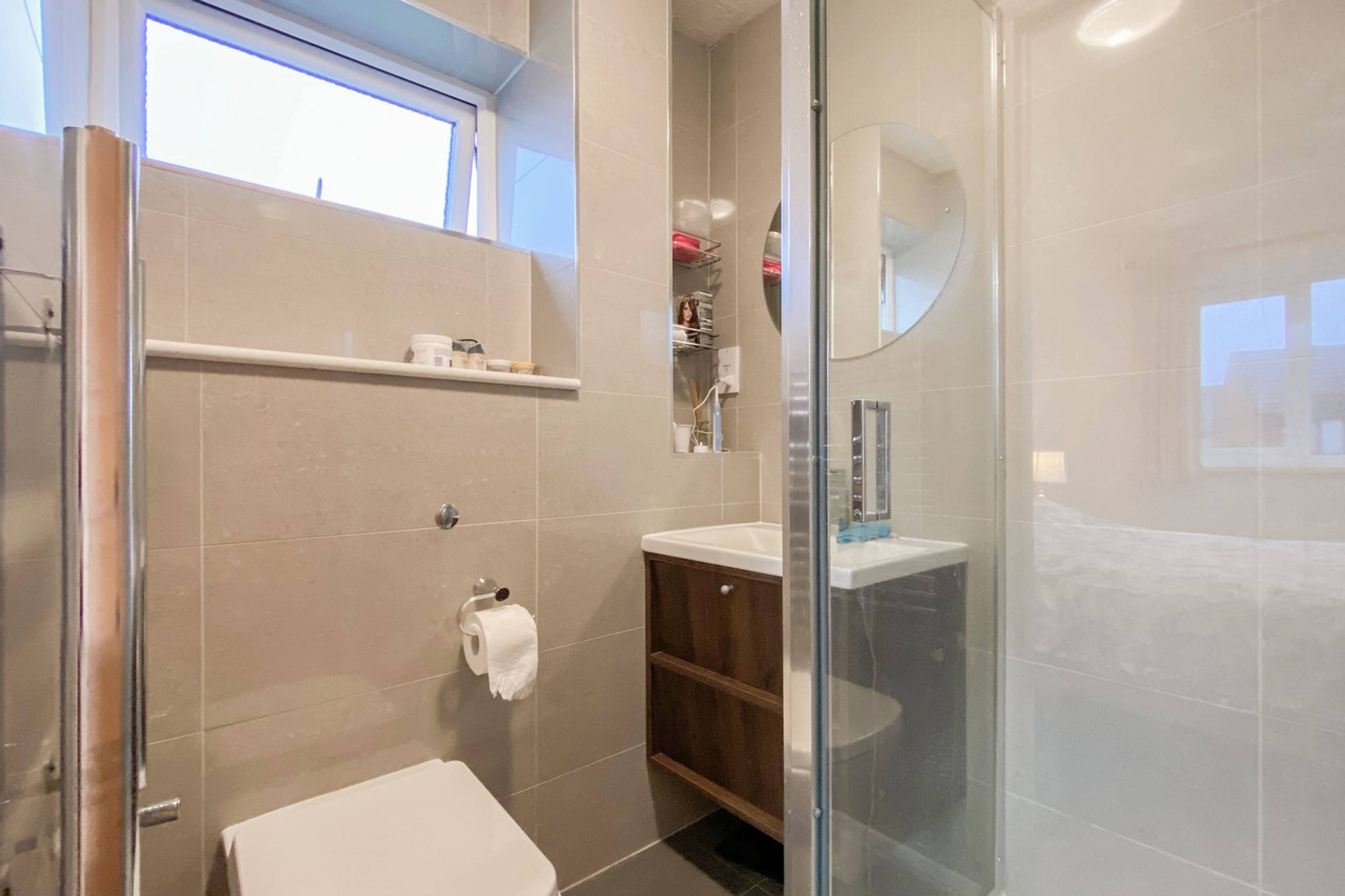 En-suite Two