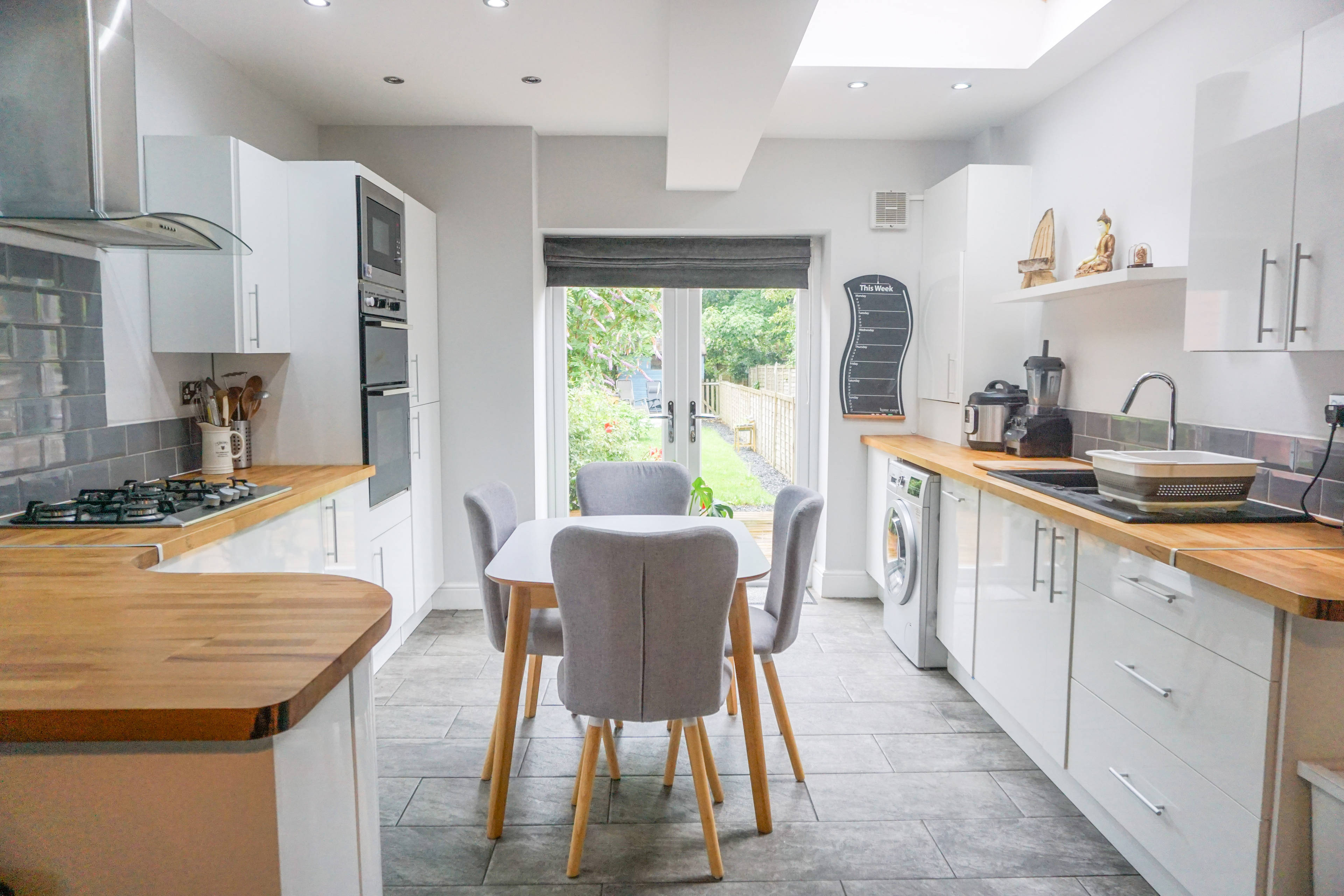 Kitchen/Family Room