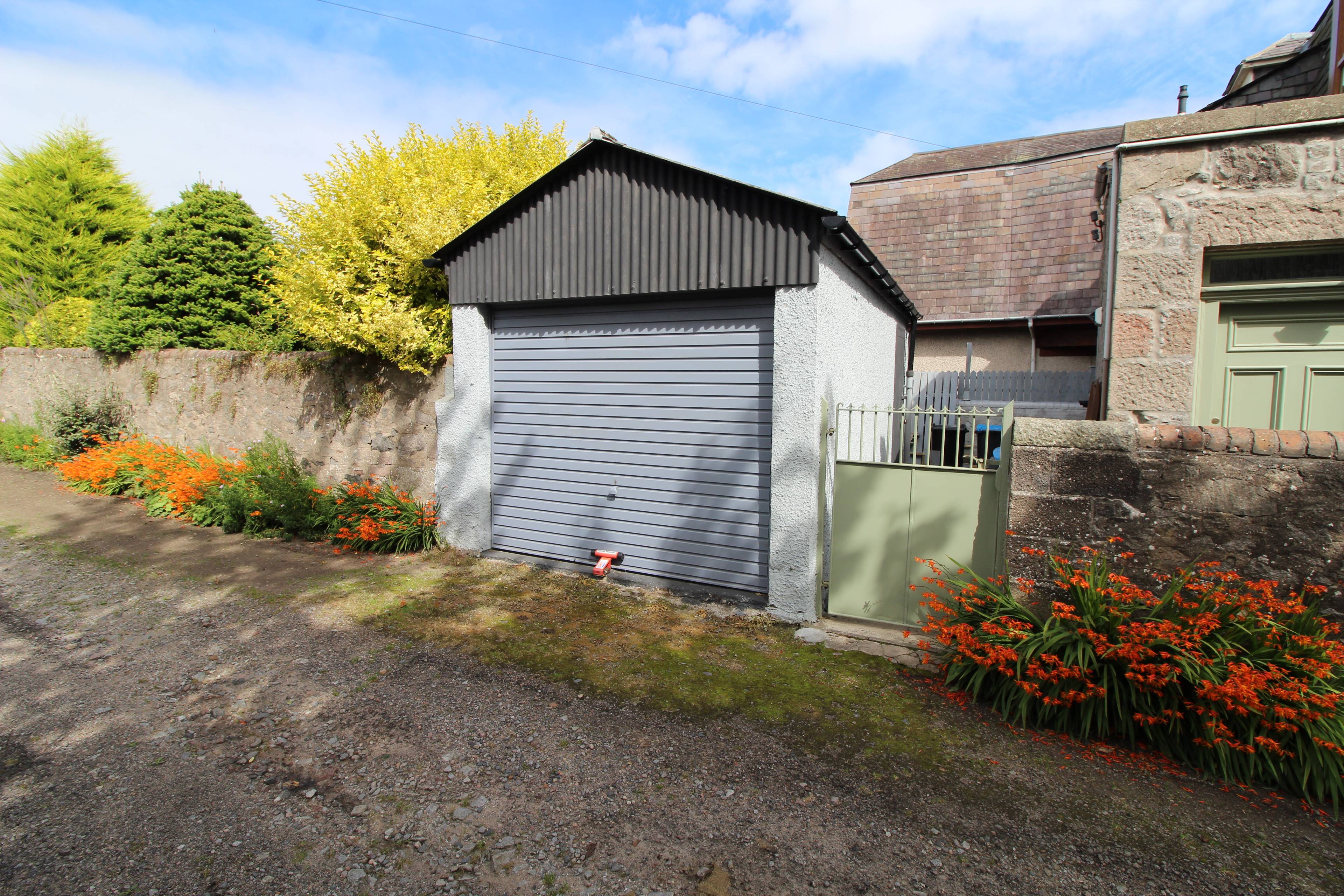 garage