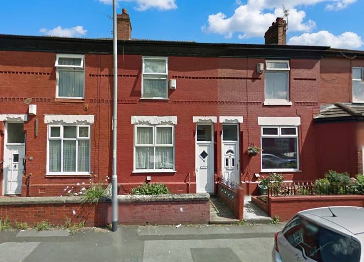 2 bedroom terraced house