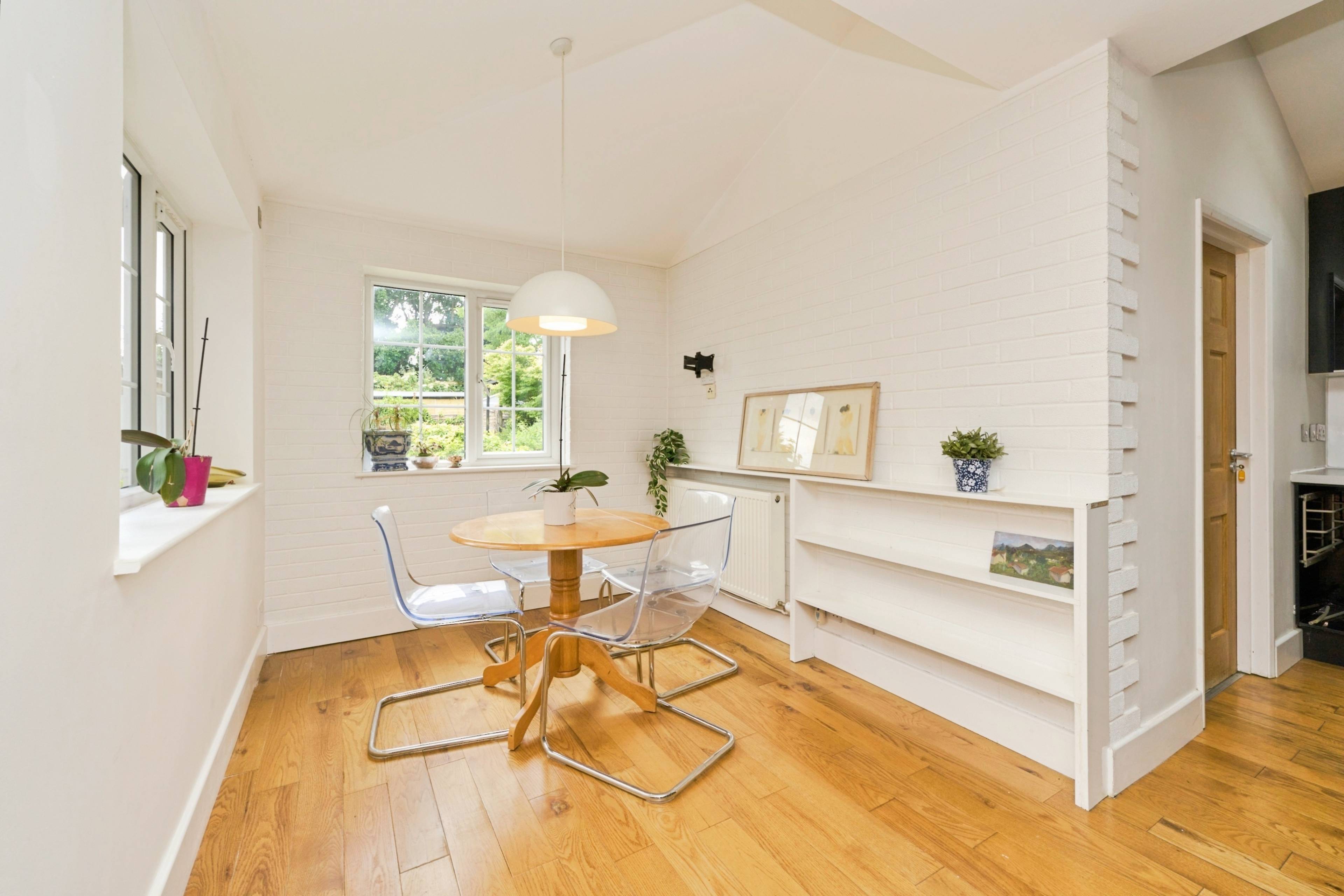 Breakfast Room