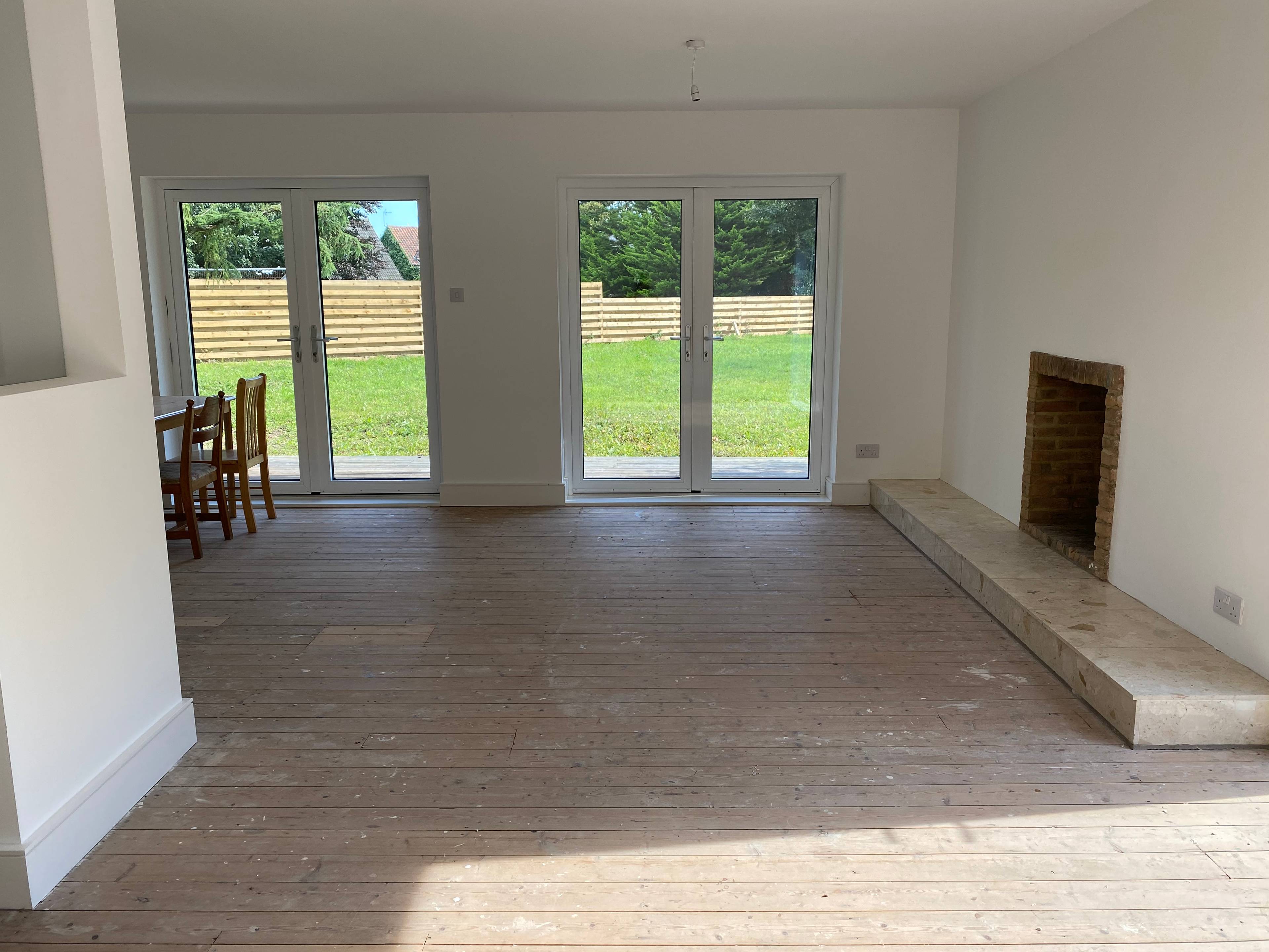 Lounge/Dining Room