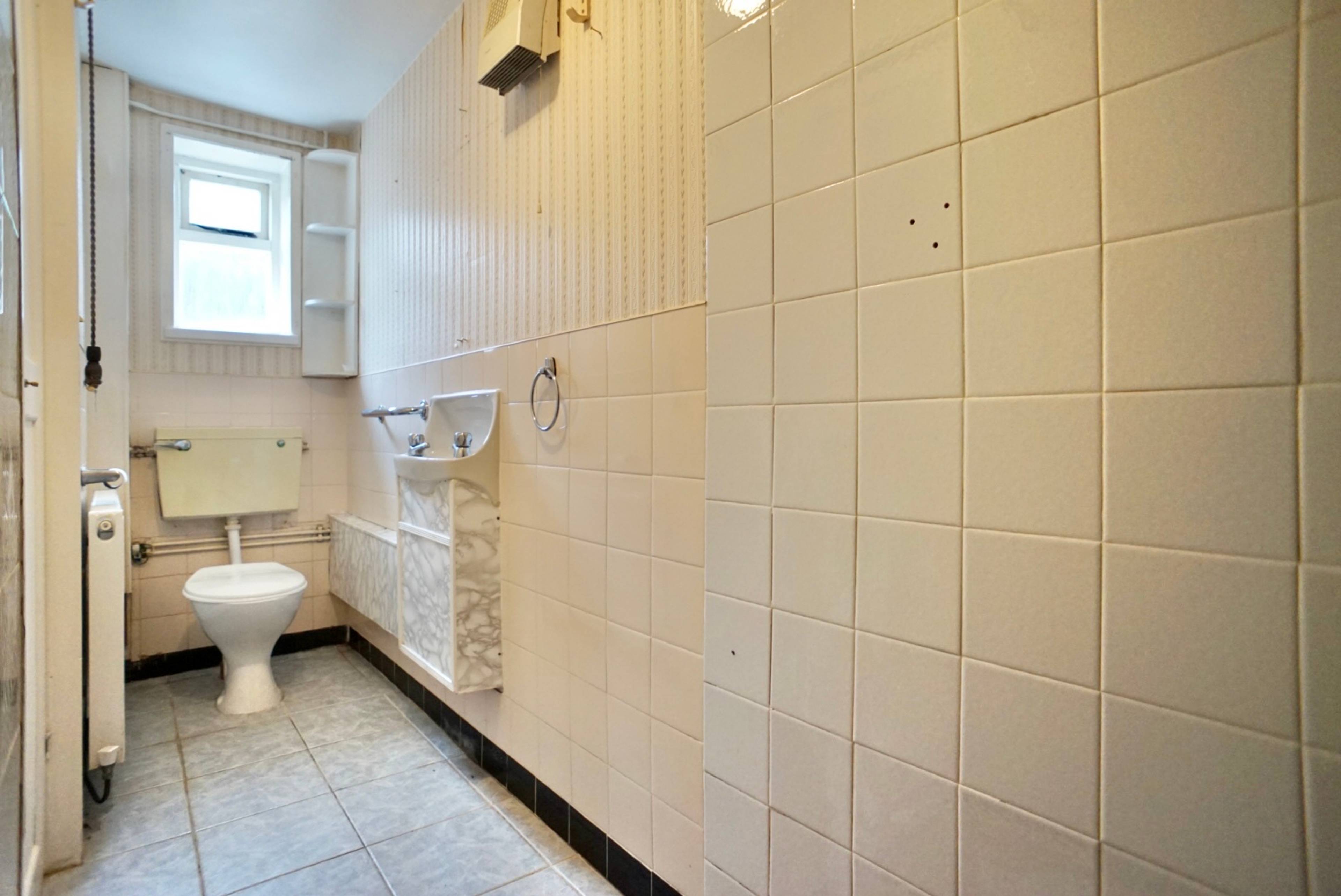 Downstairs Shower