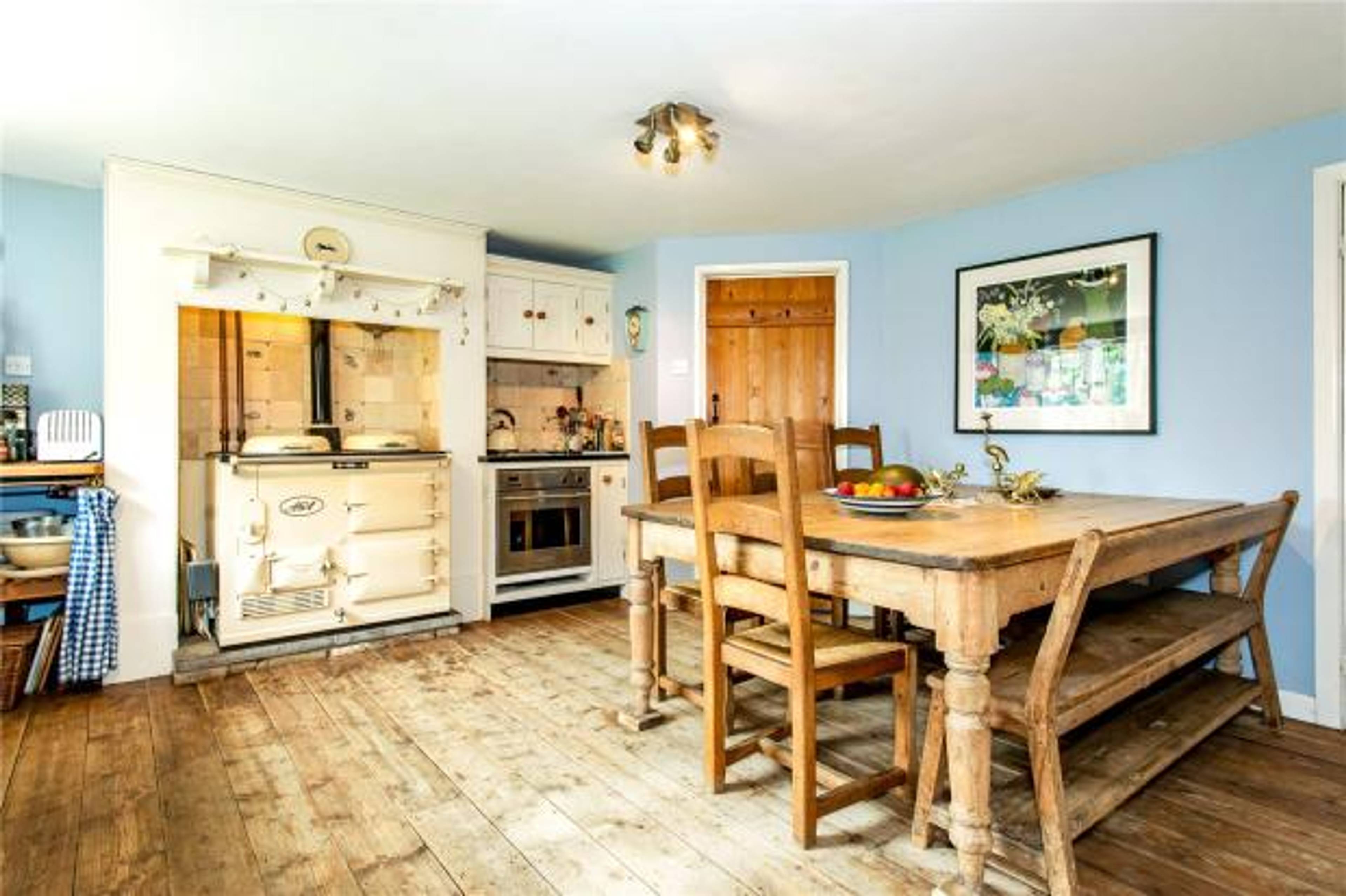 Kitchen/dining Room