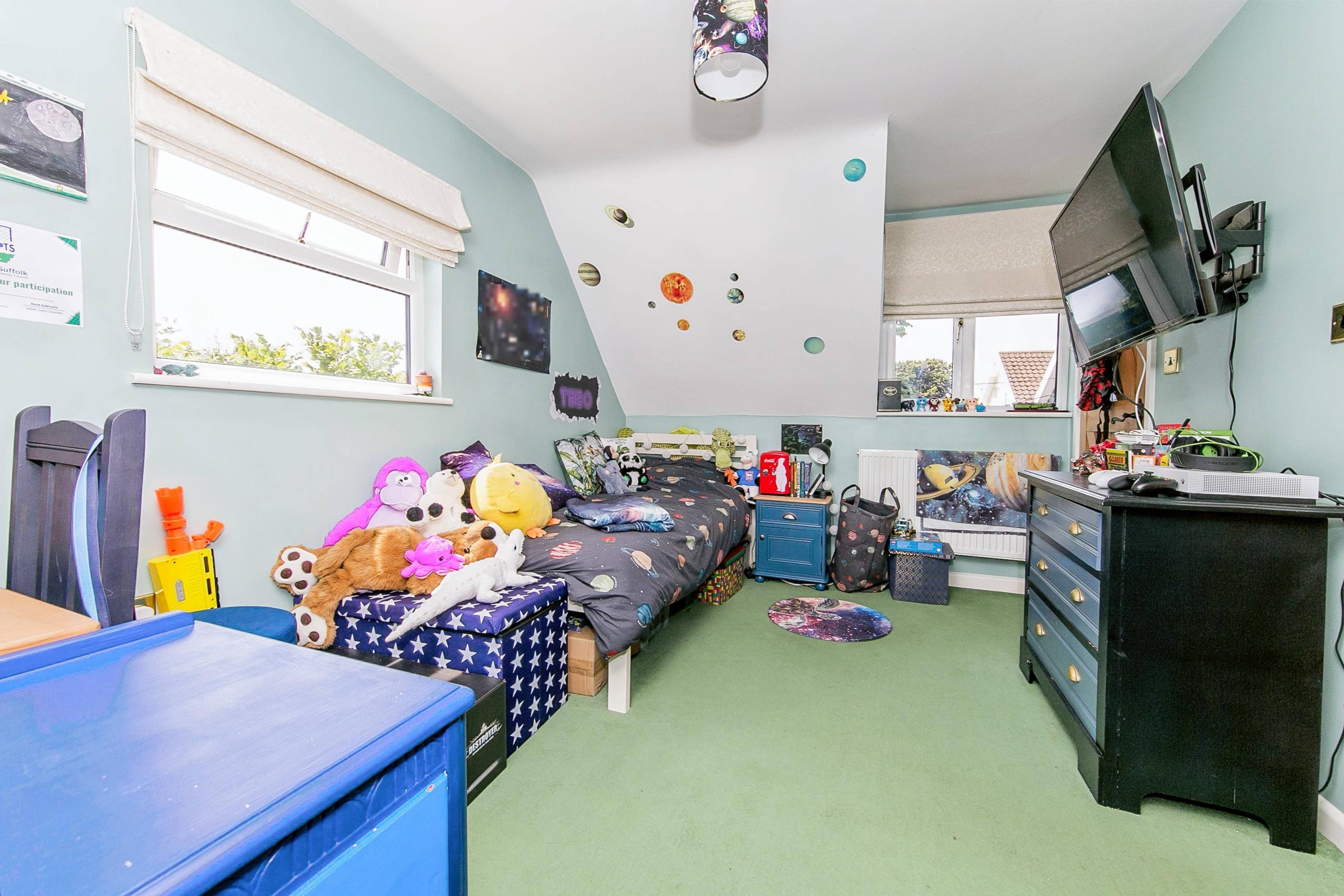 Bedroom