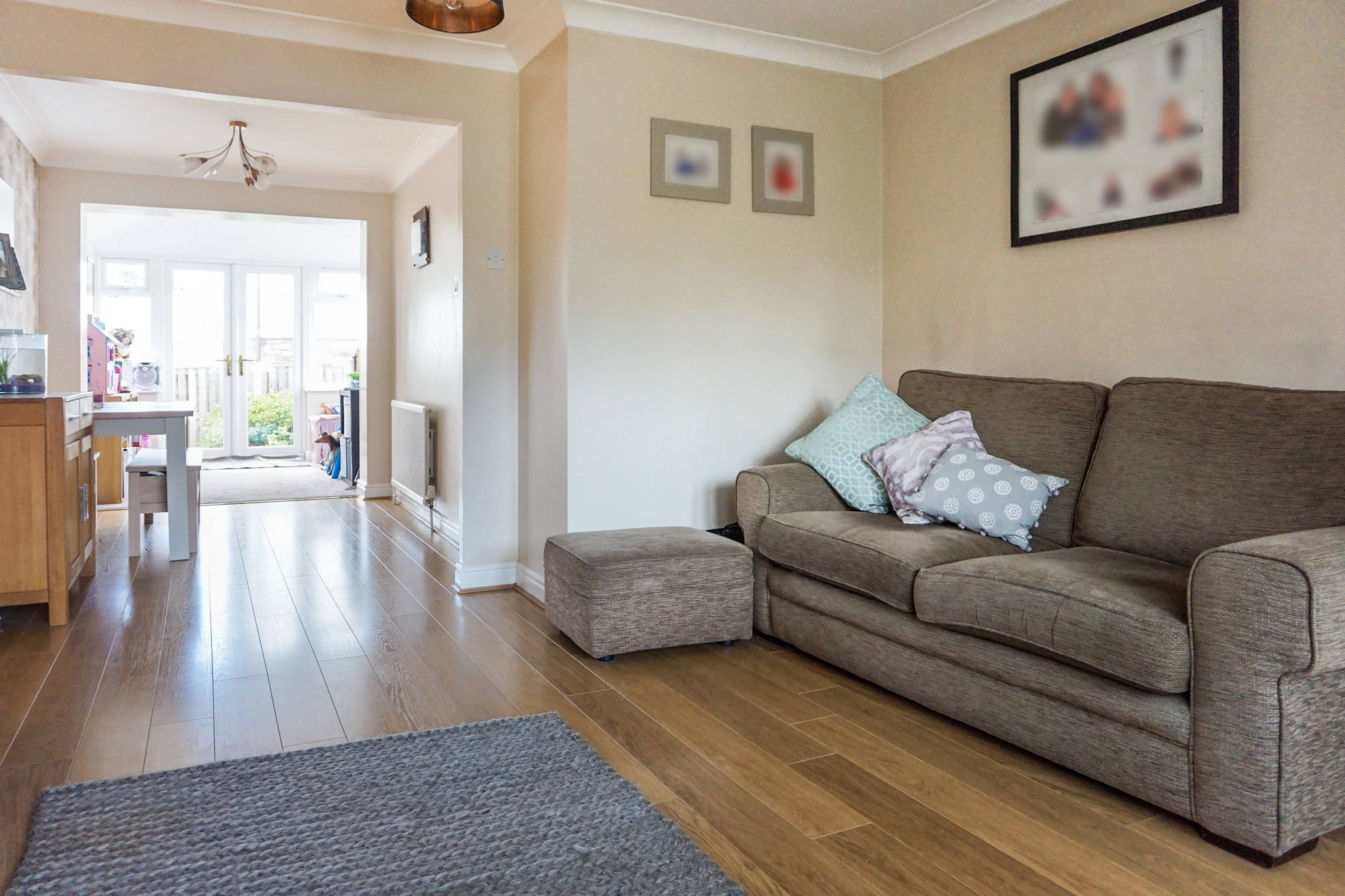 Lounge/Dining Room