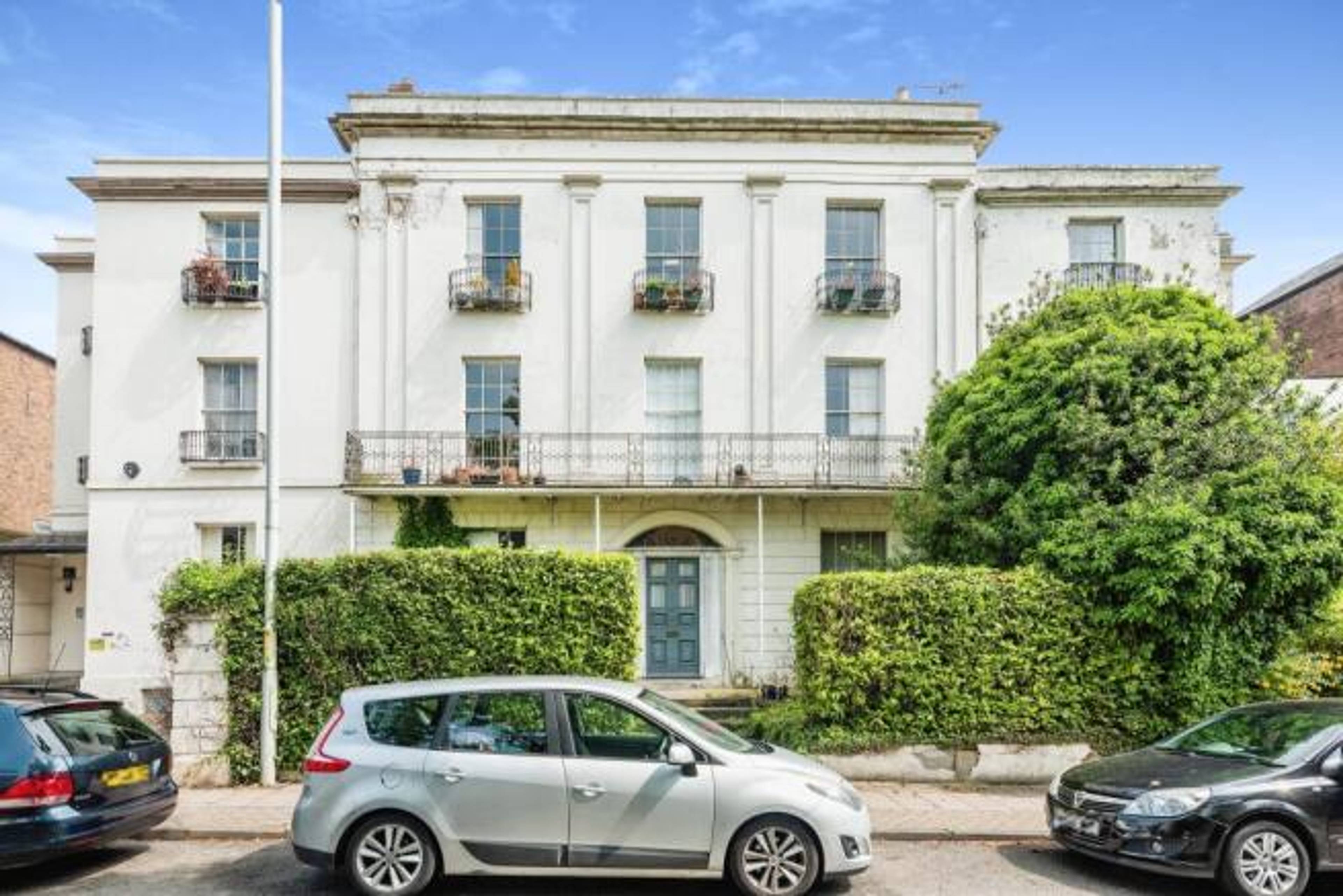 Spa Road, Gloucester