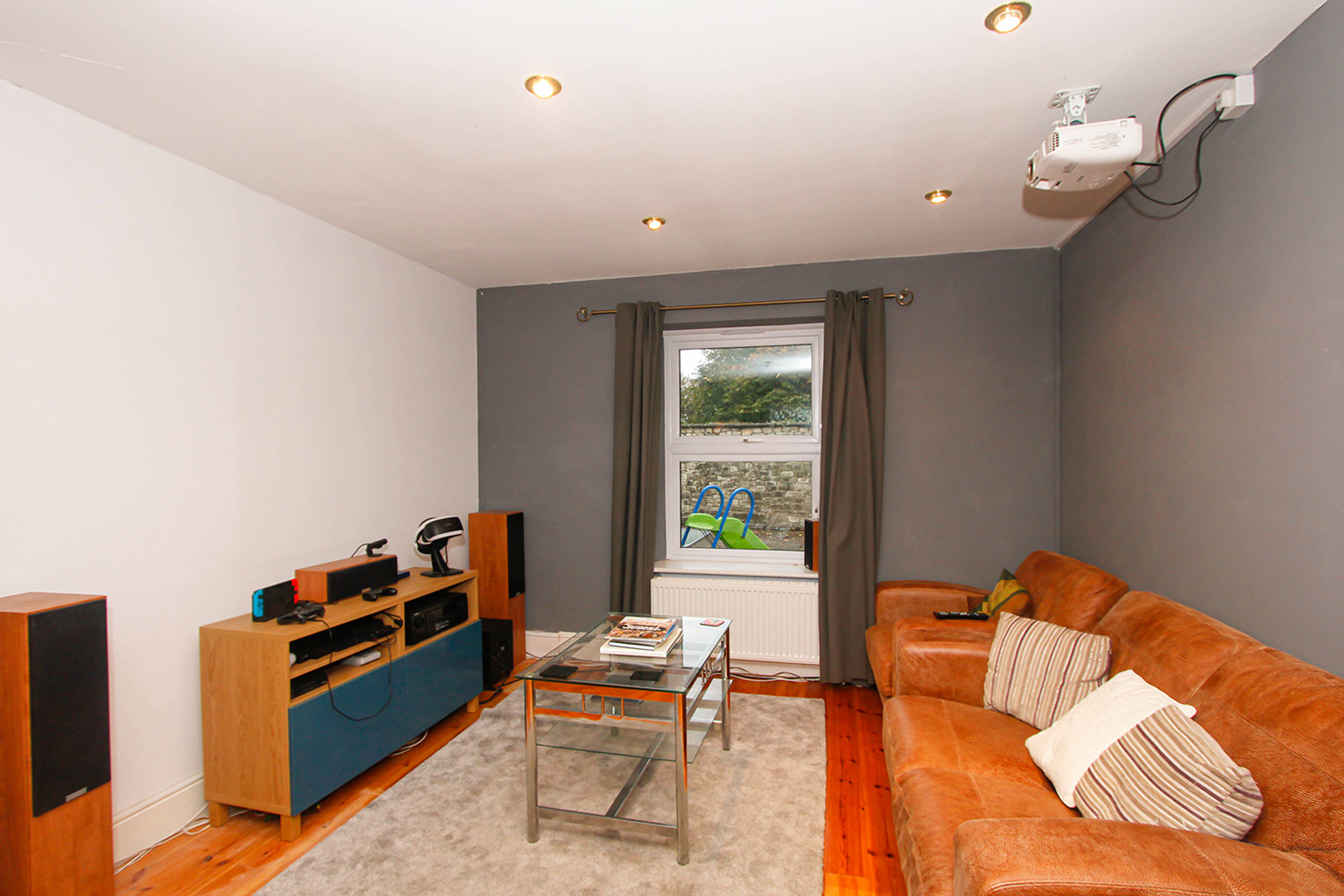 Family / Cinema Room