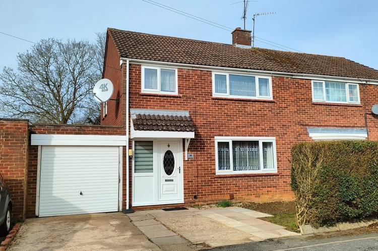 3 bedroom semi-detached house
