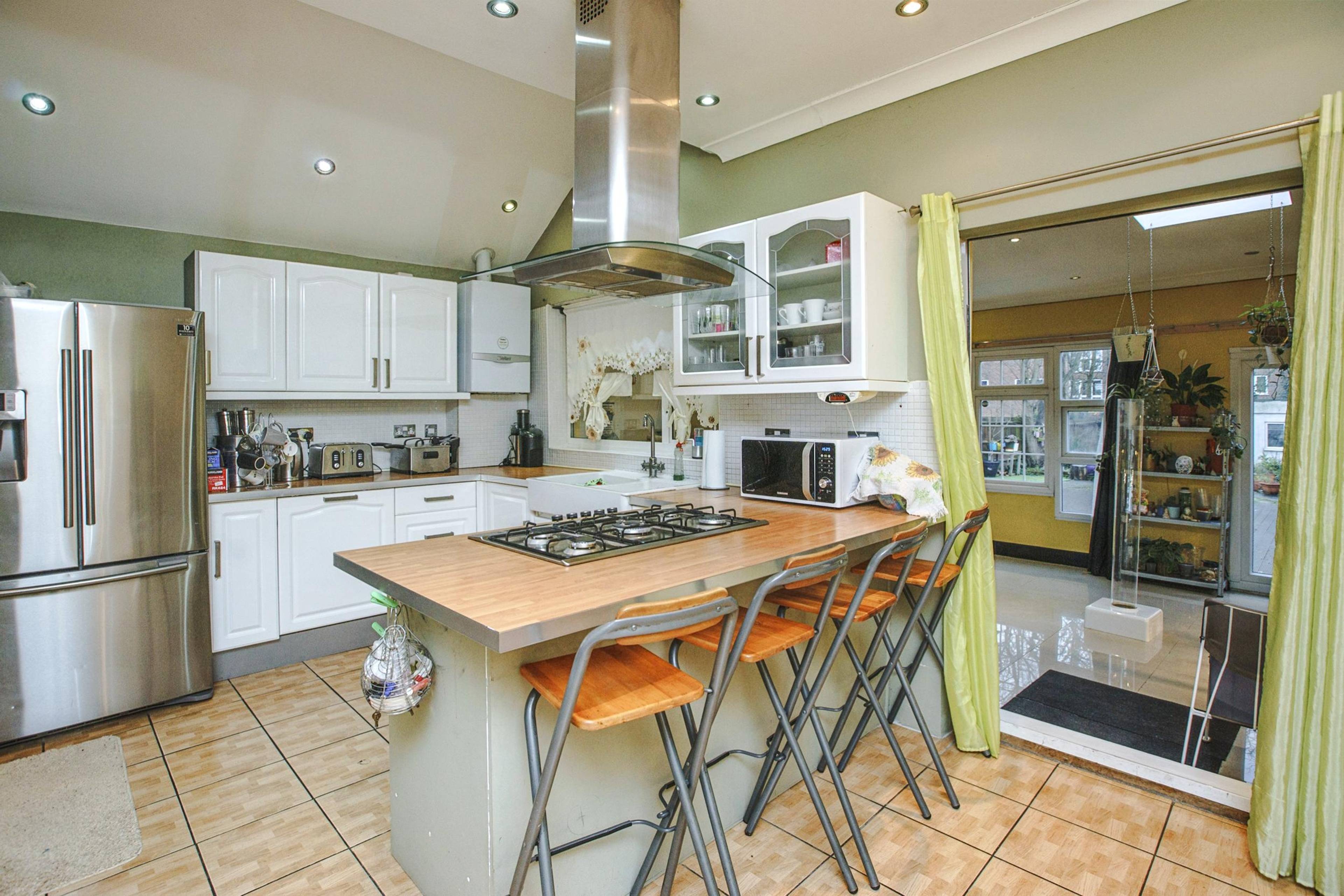 Kitchen/Breakfast