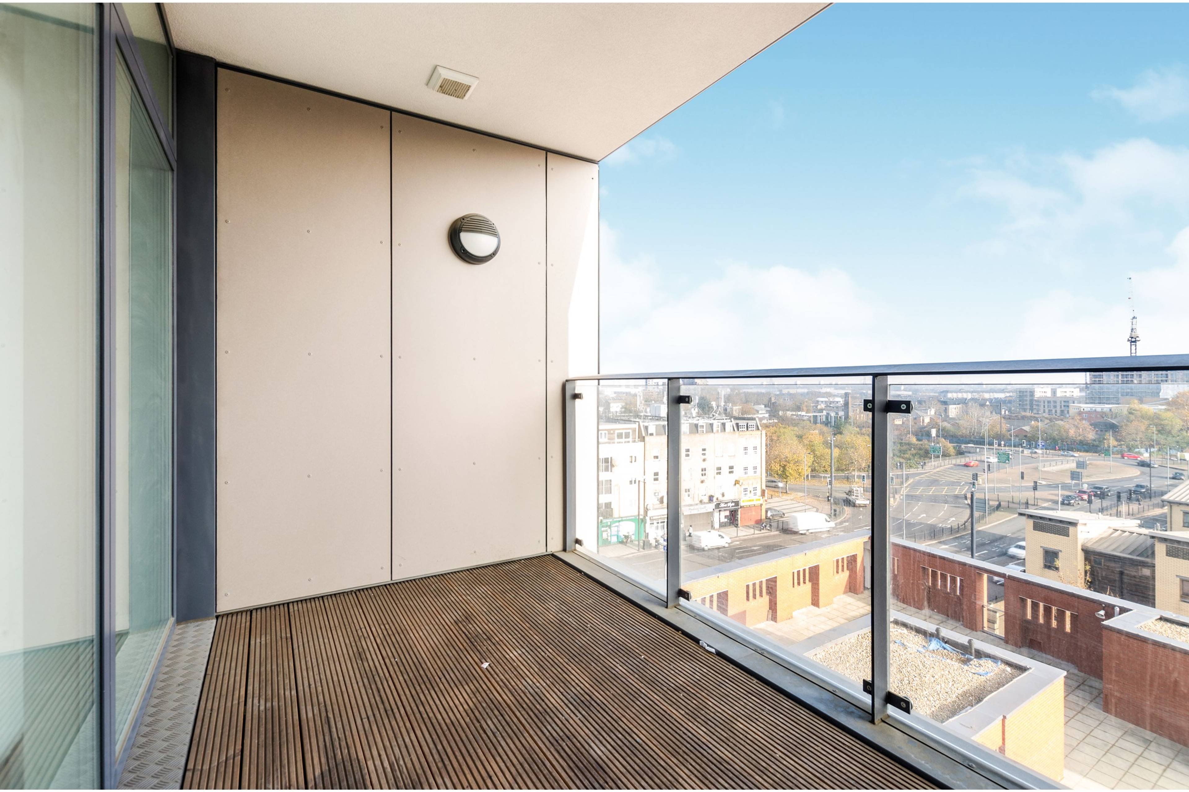 balcony