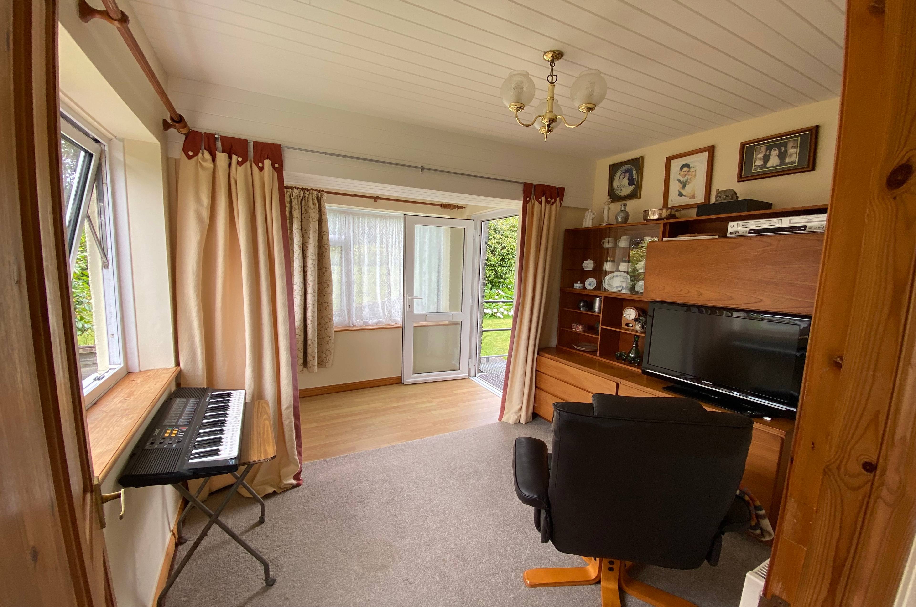 Snug / Office