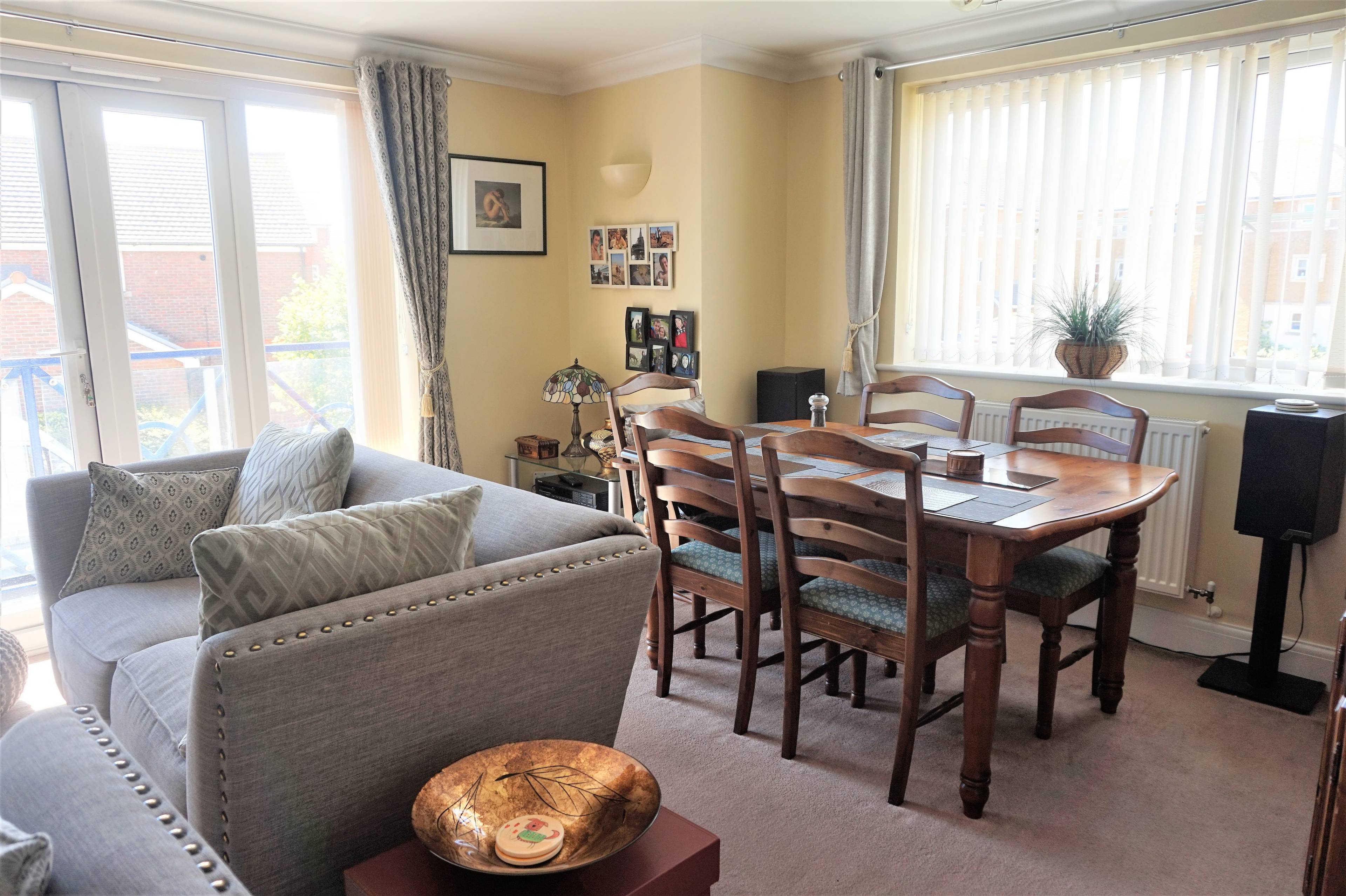 Living / Dining Room