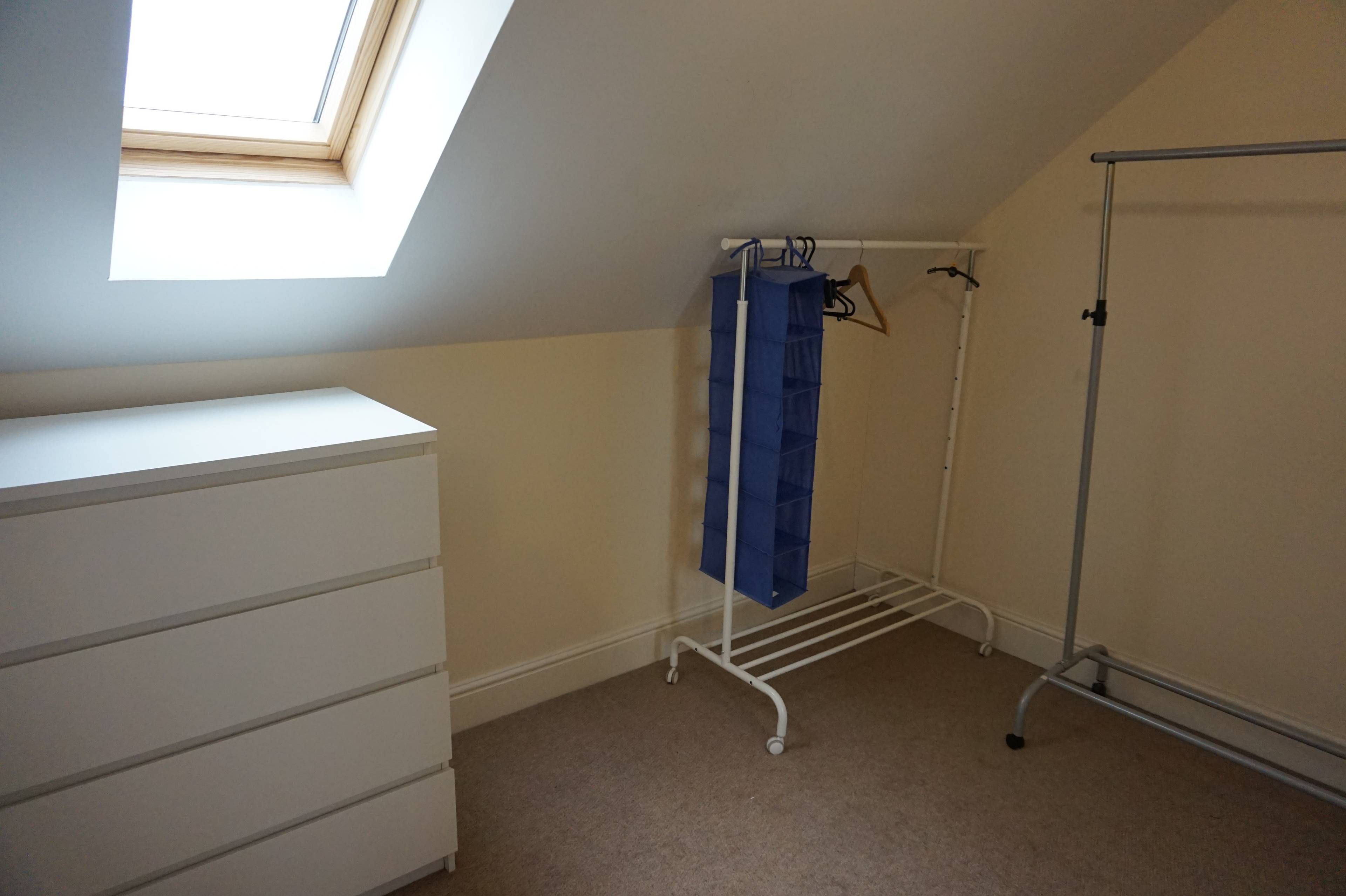 Walk-in Wardrobe