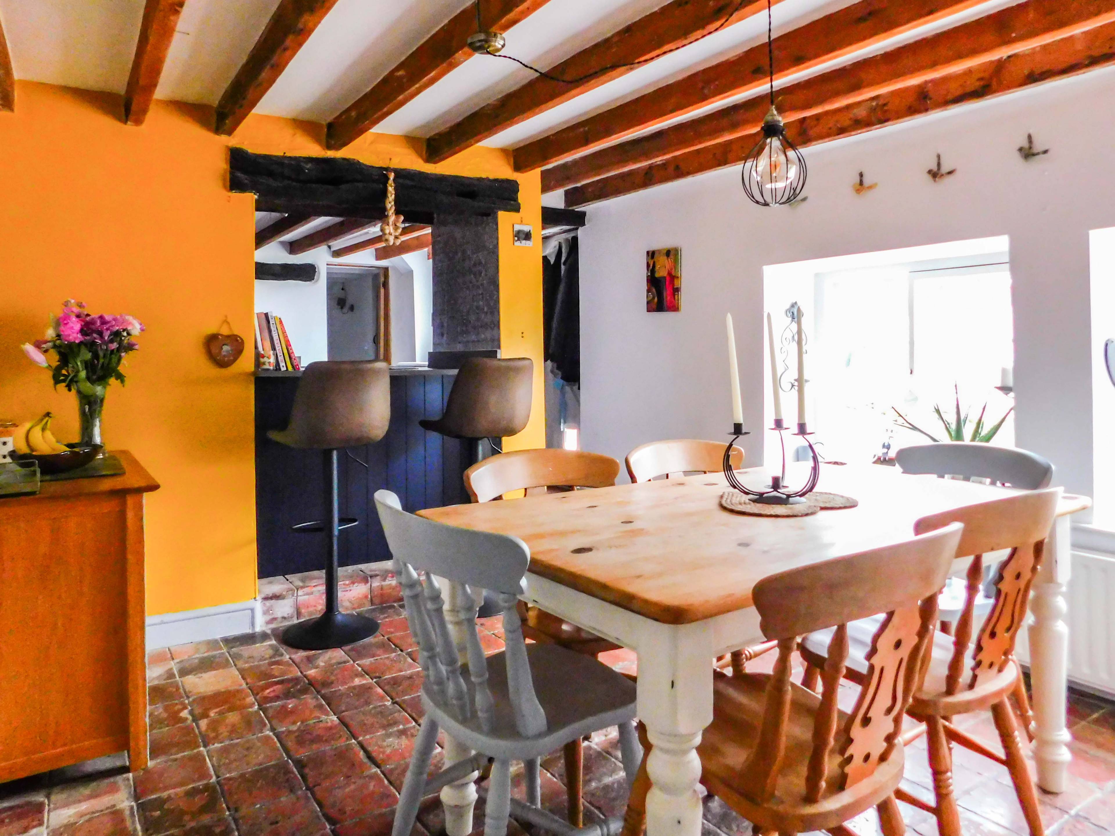 Breakfast Room