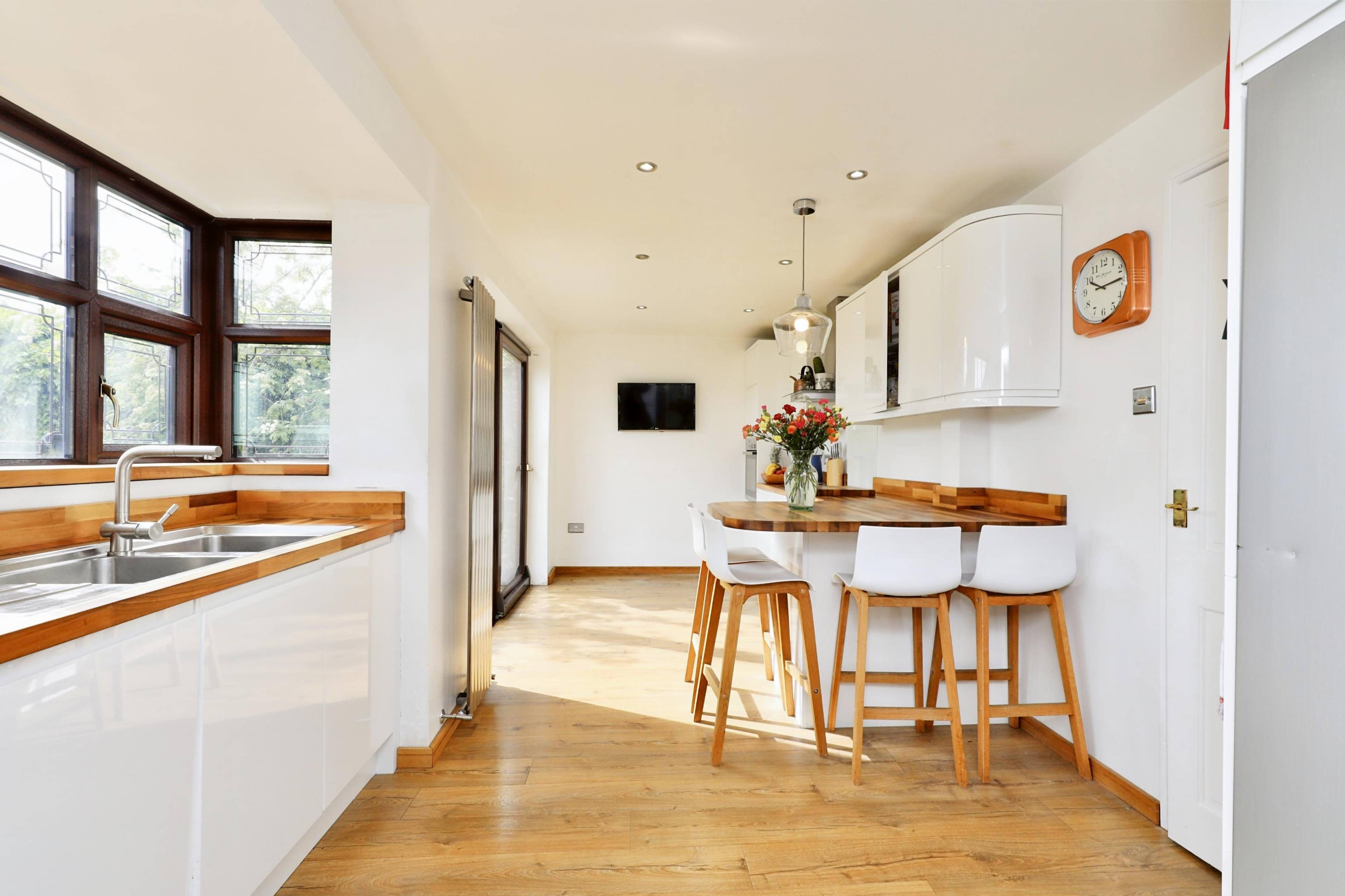 Kitchen/Breakfast