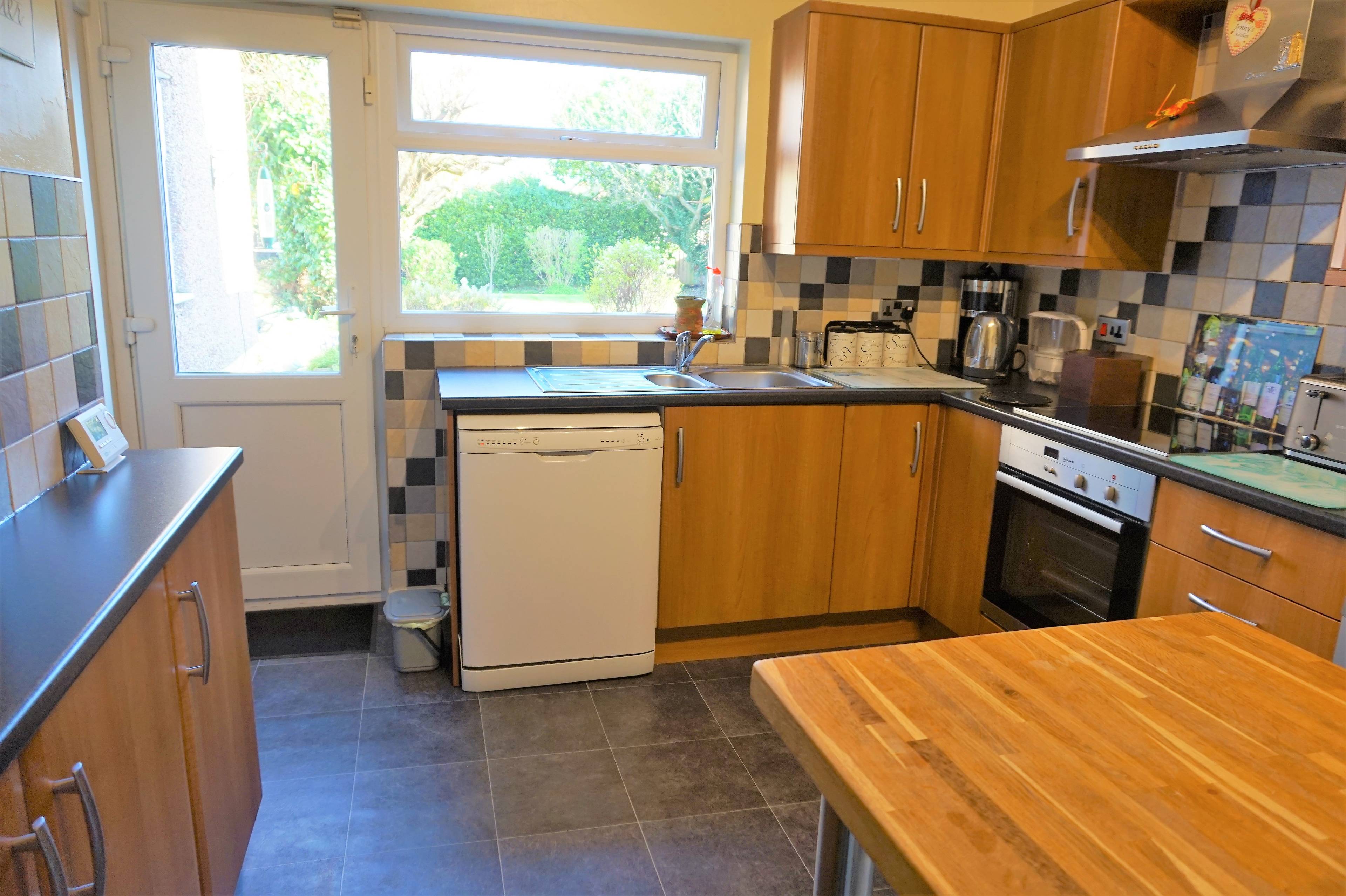 Kitchen / Breakfast