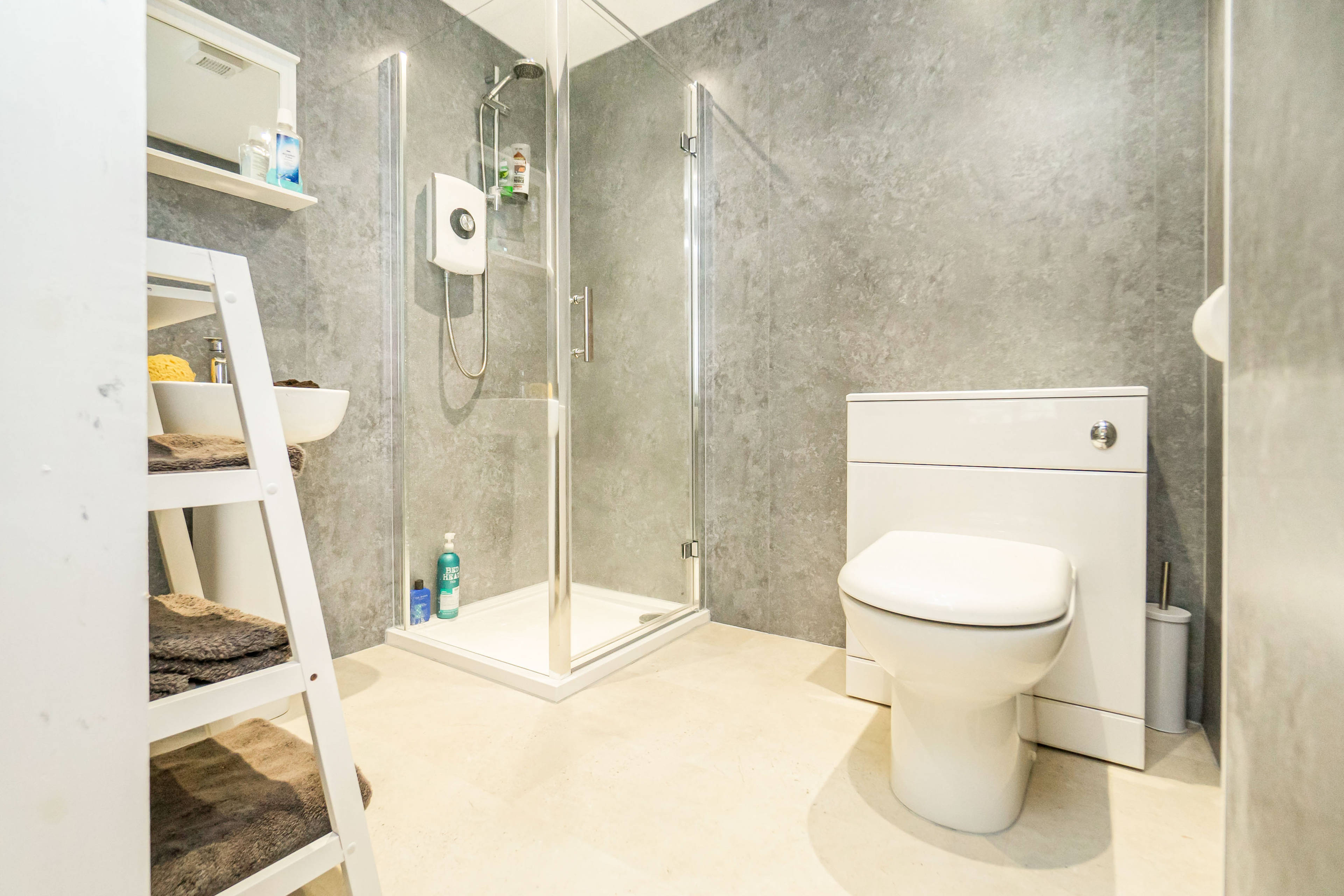Master En-suite