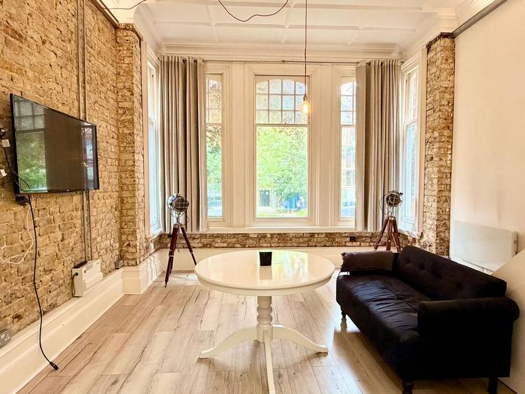 1 bedroom flat