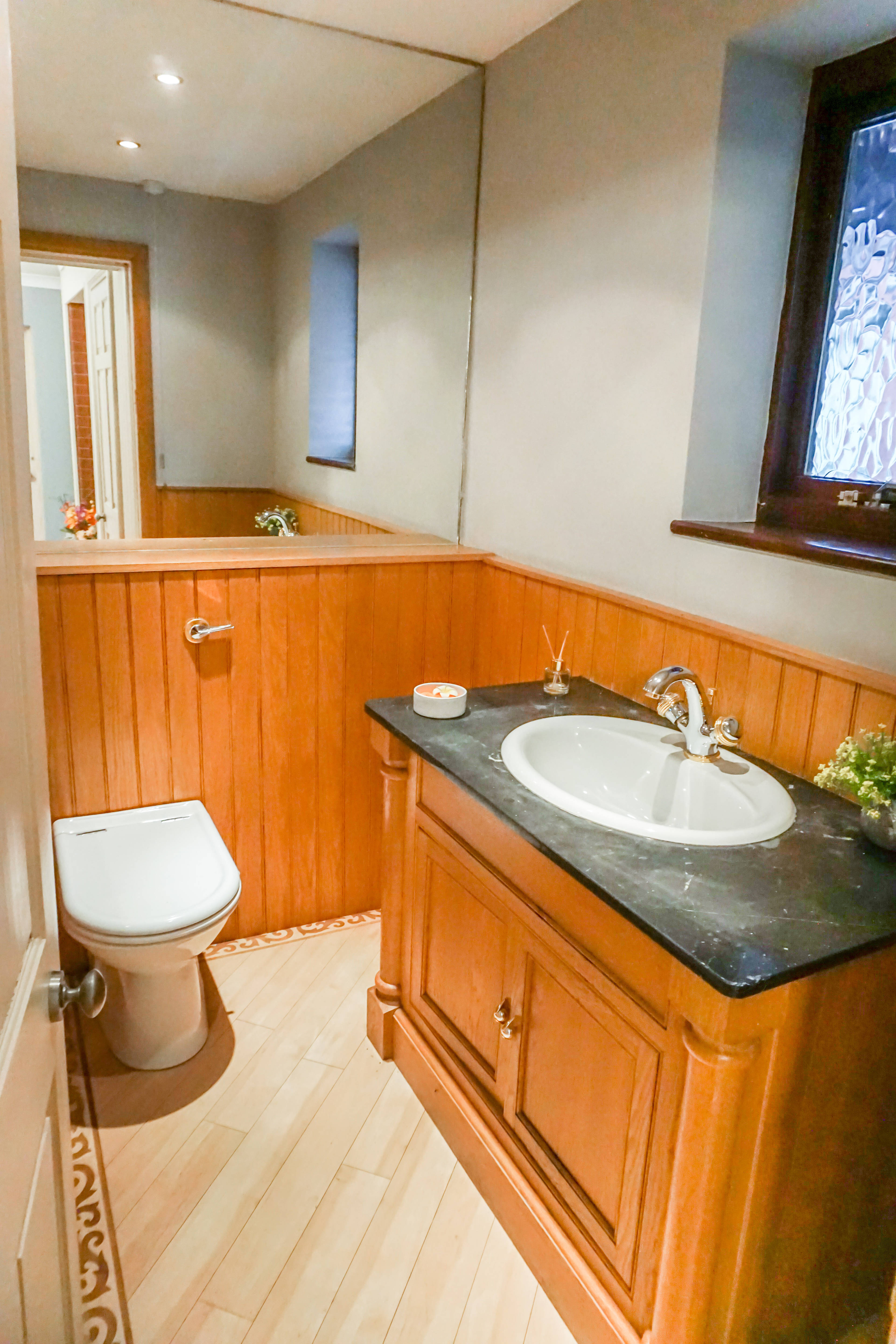 Cloak Room