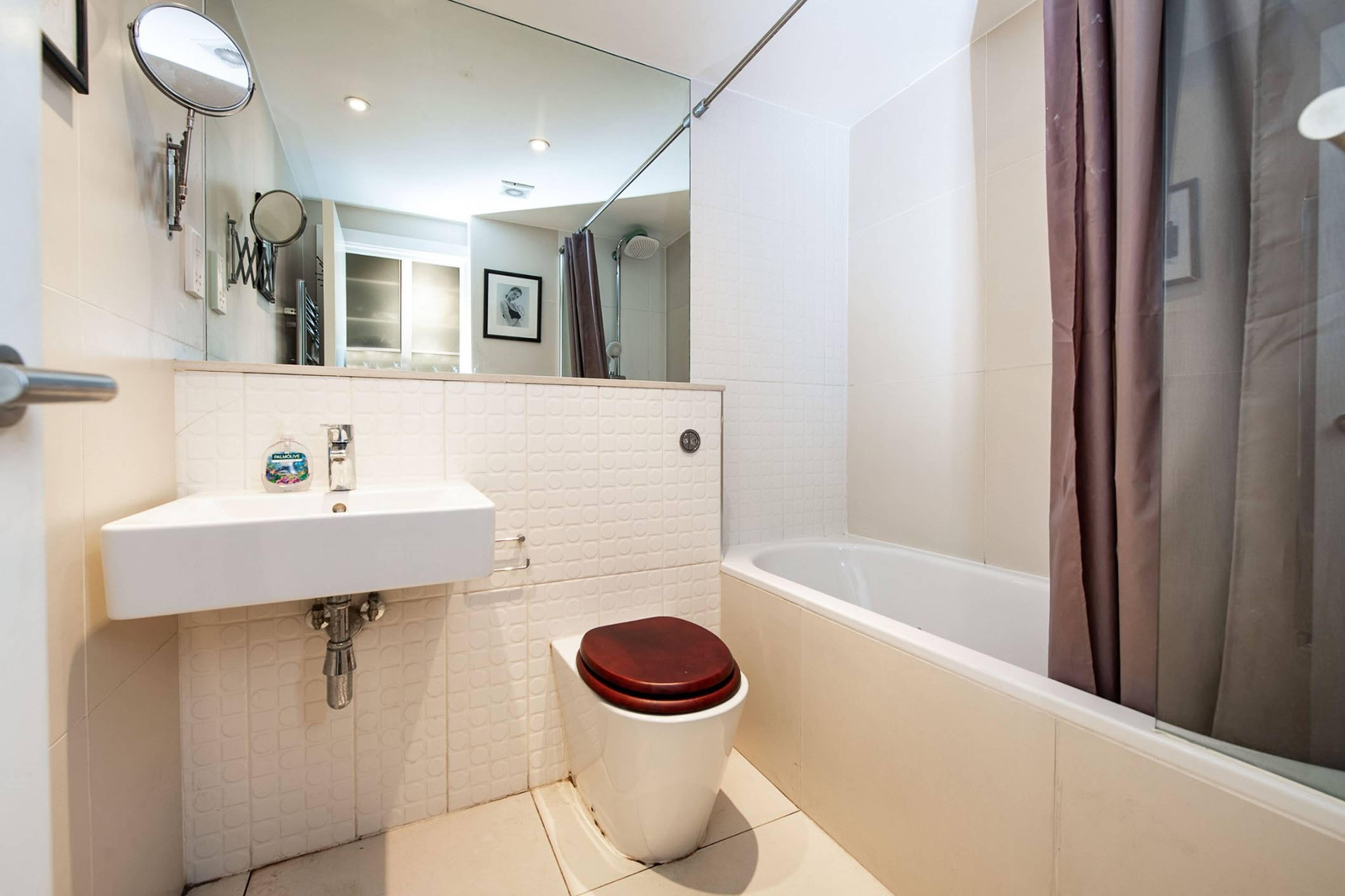 Master En-suite