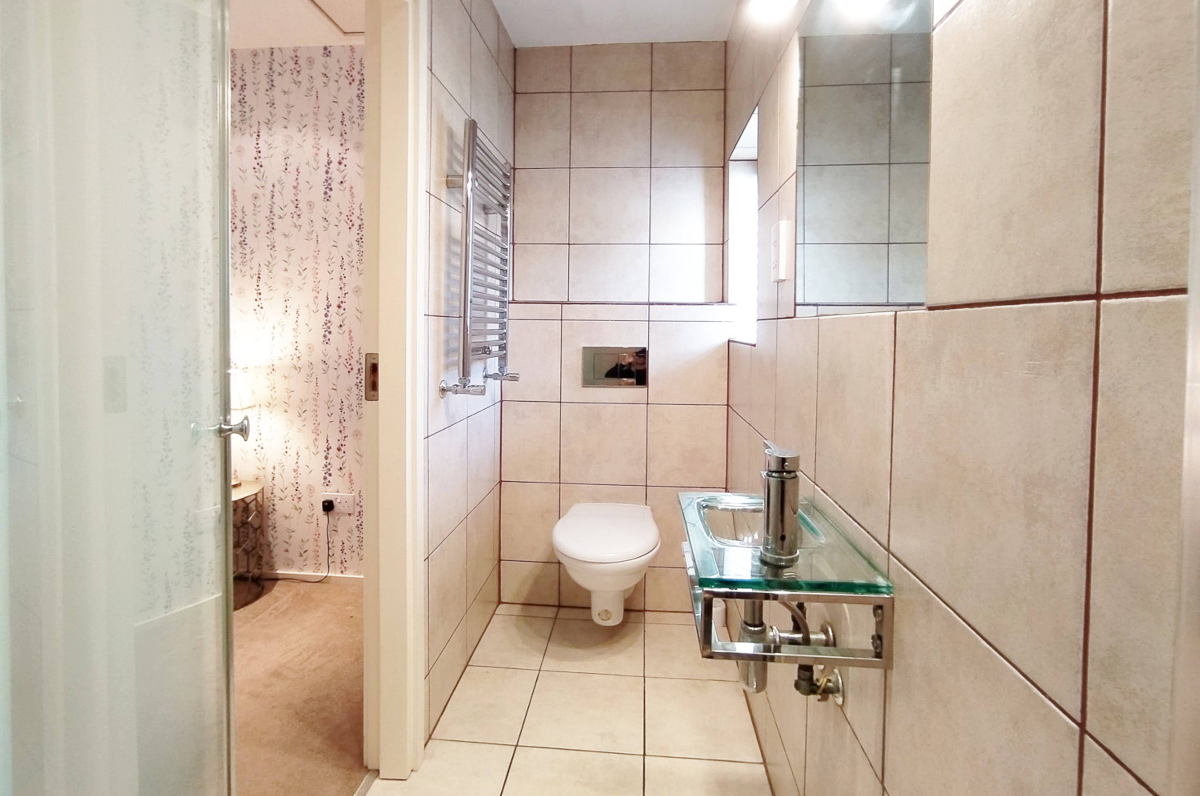En-suite One