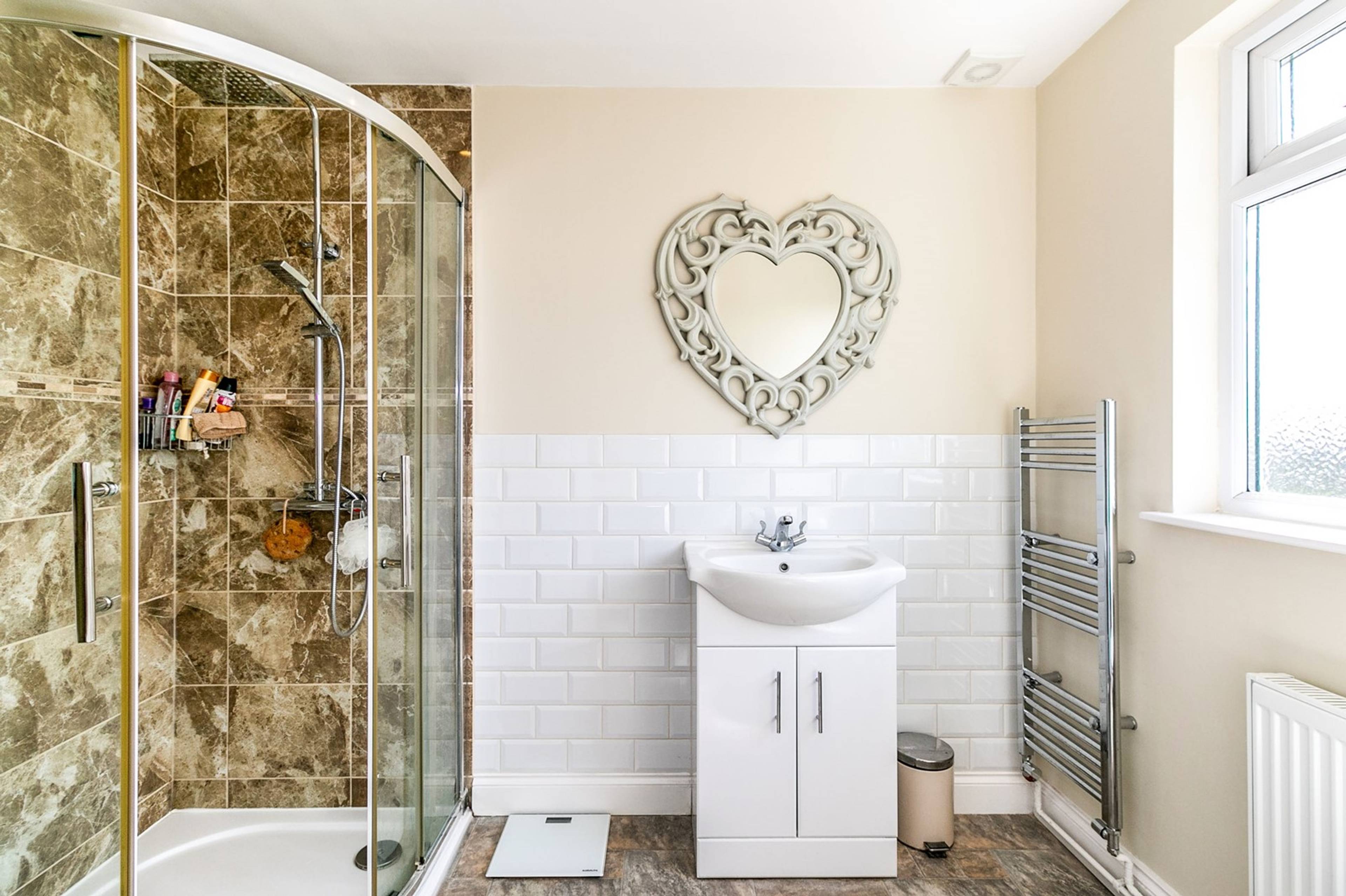 Master En-suite