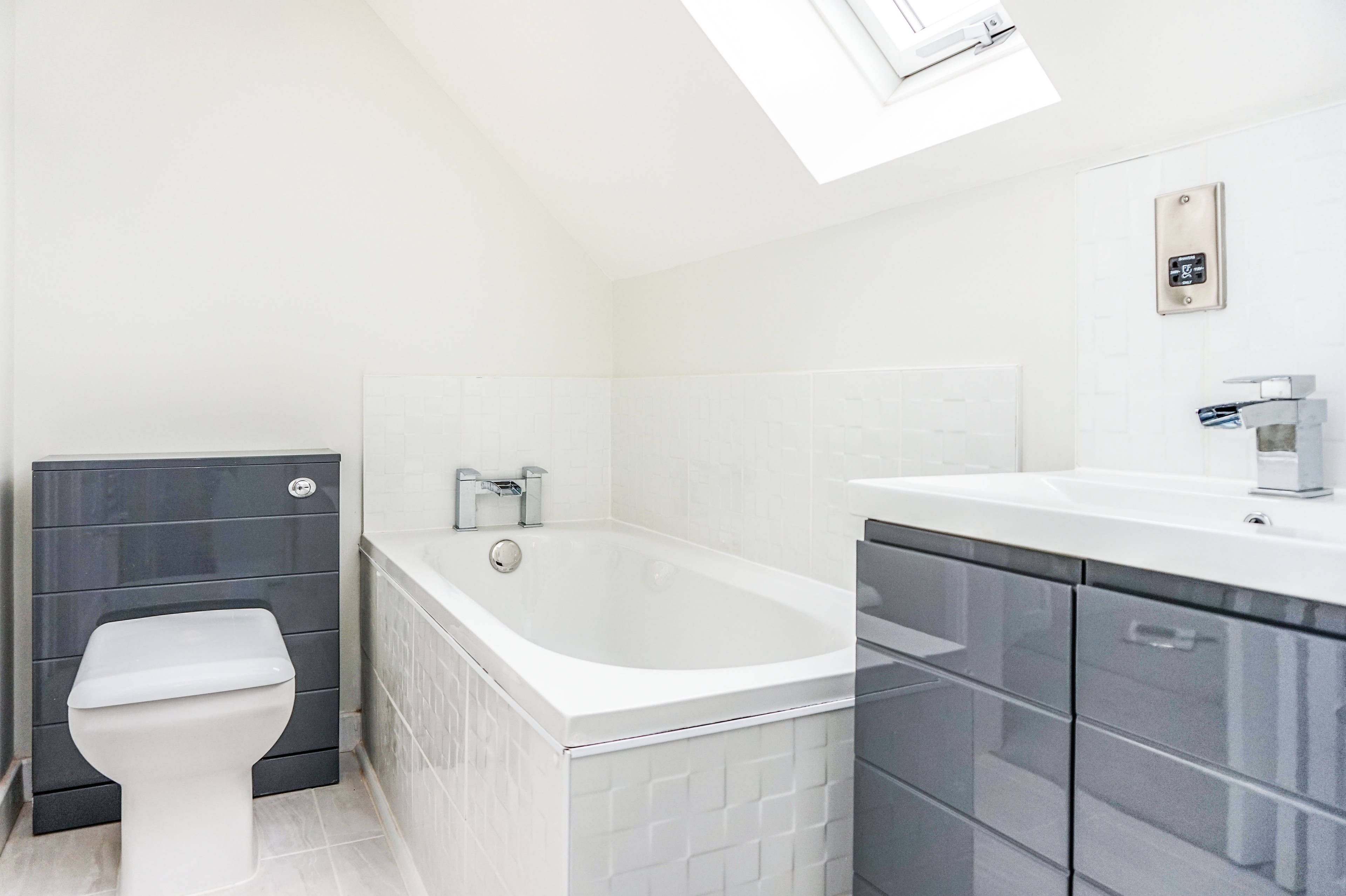 En-suite One