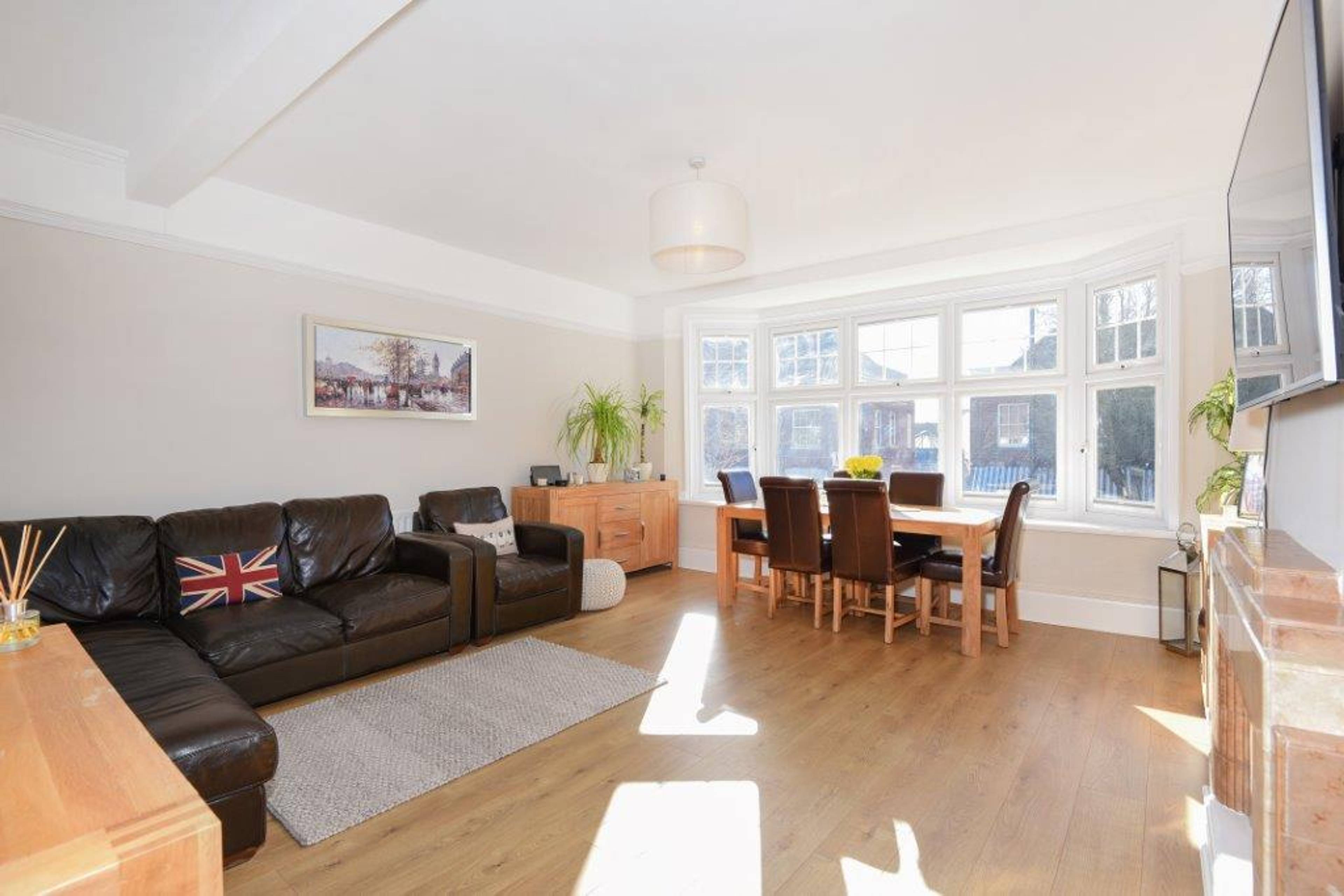 Living / Dining Room